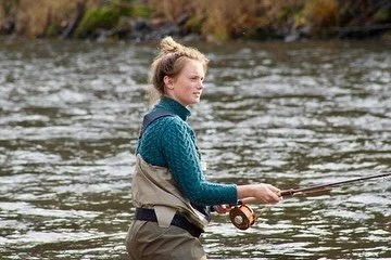Klickitat River swinging for Steelhead. 

Last minute availability wednsday 11/12 for a day floating &amp; fishing with @bz_flyfishing 

📷 @survivaltwins