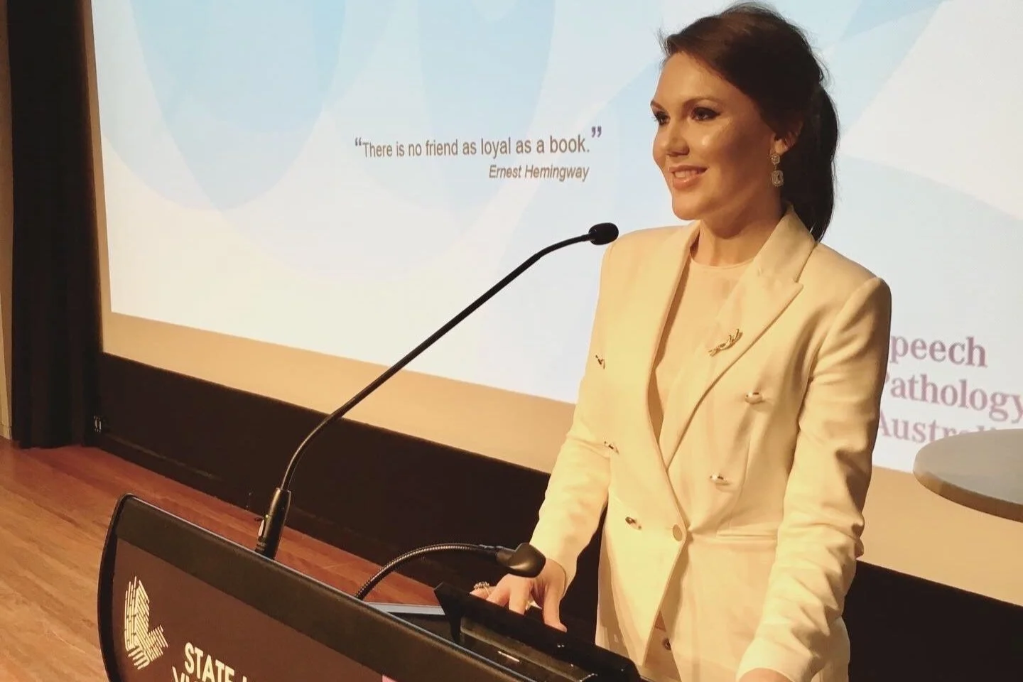 Jo Hayes MC'ing the Speech Pathology Australia Book of the Year Awards - the State Library of Victoria