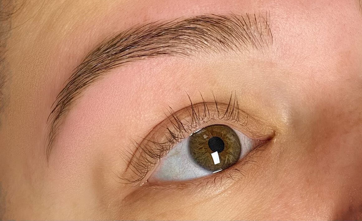 Drooling over this brow contour and tint ✨
&bull;
&bull;
&bull;
#browsonfleek #browcontourpro #browtint #esthetician #browgal #kalispellmt #flatheadvalley