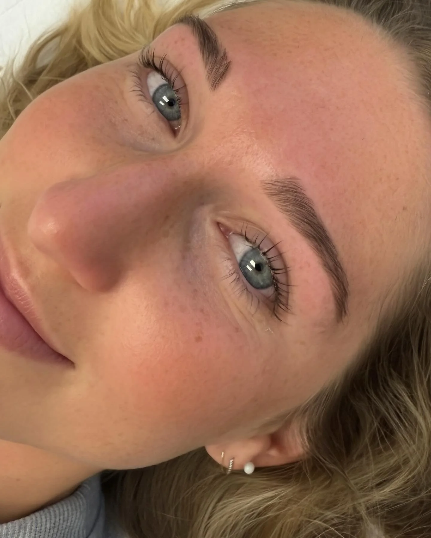 4th of July Lashes and brows for the win, perfect for camping and lake days! 
•
•
•
•
#lashlift #lashtint #brow