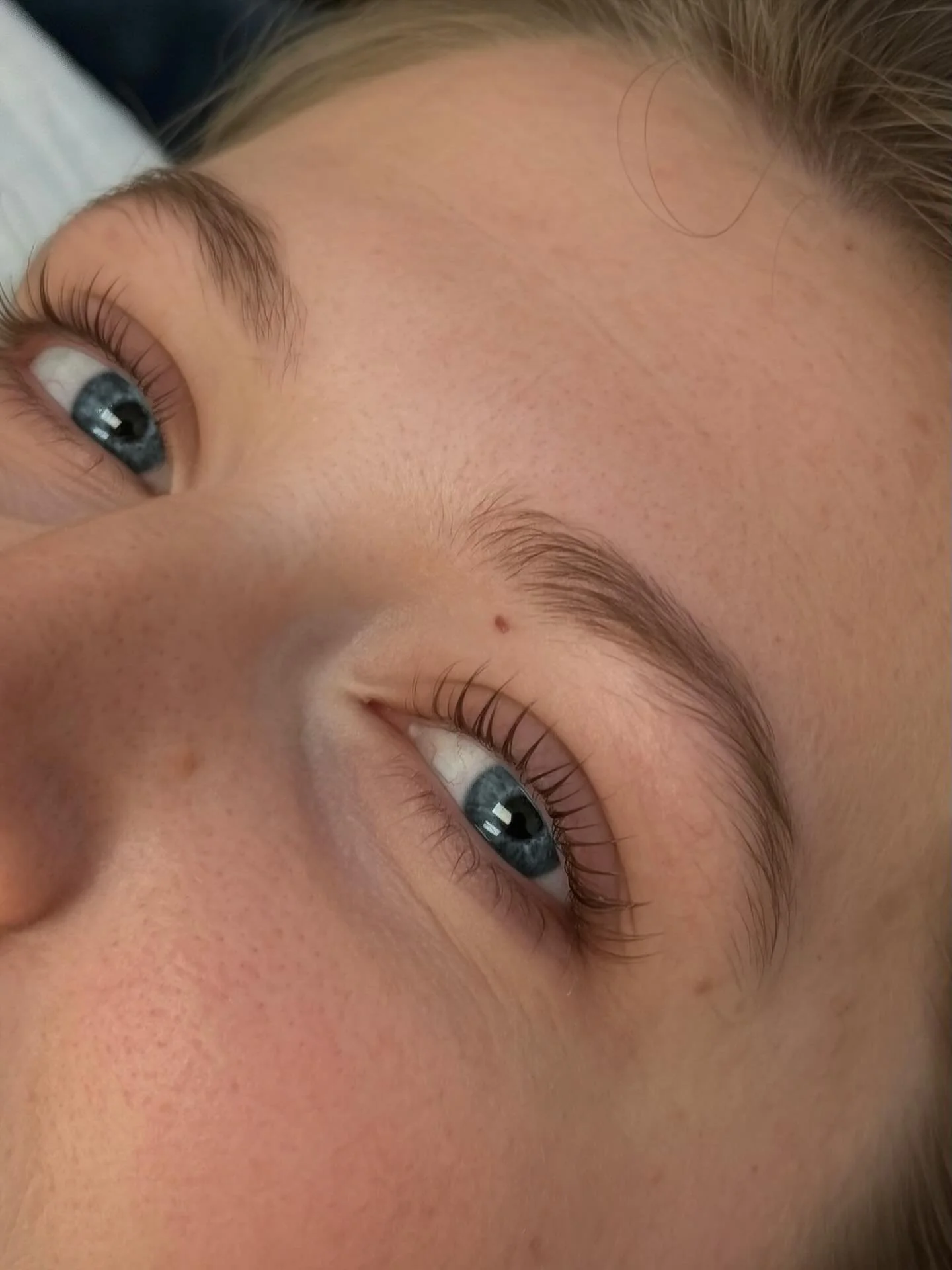 Lash lift ✨
•
•
•
#missoulaesthetician #vesthetics #beautystudio #lashlifting