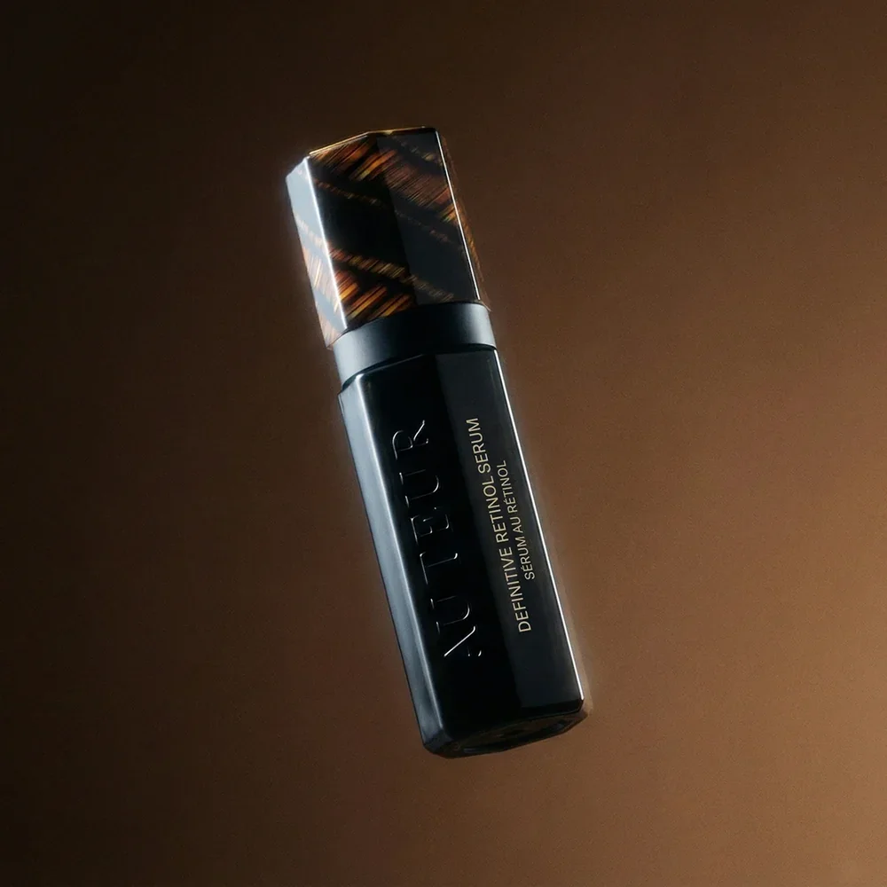 auteur-definitive-retinol-serum-refreshing-editorial_42cf65a7-b692-4c05-b95b-3999a9445853.webp