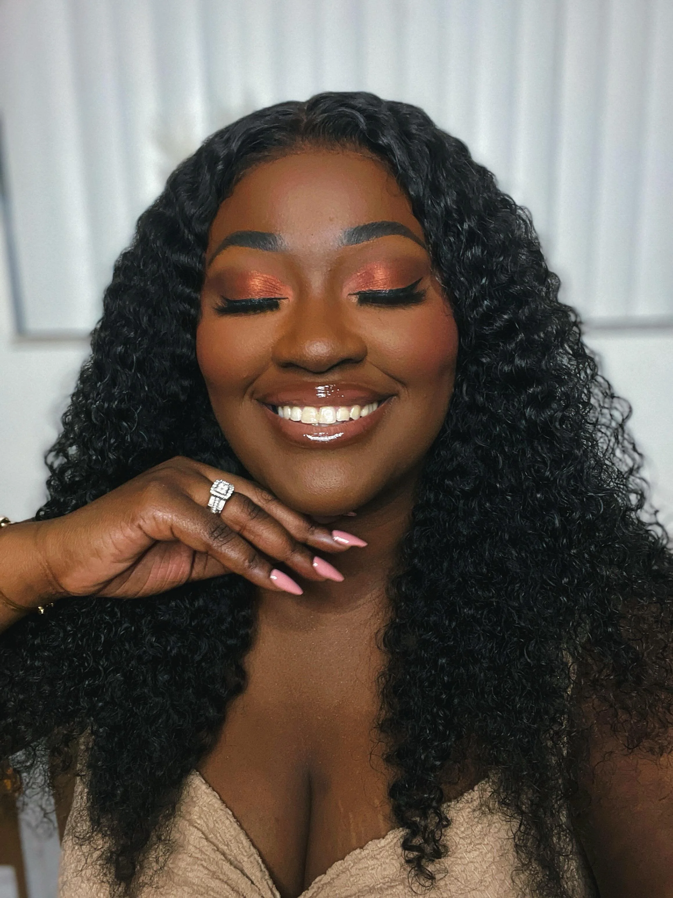 Oldies but still goodies 🤭

Not sure why I never posted these pictures but hey, here they go now lol. Still crawling myself back in here. So let&rsquo;s talk&hellip; 

💭 What is something you&rsquo;re looking forward to soon? 

@playinginmakeupbyyo