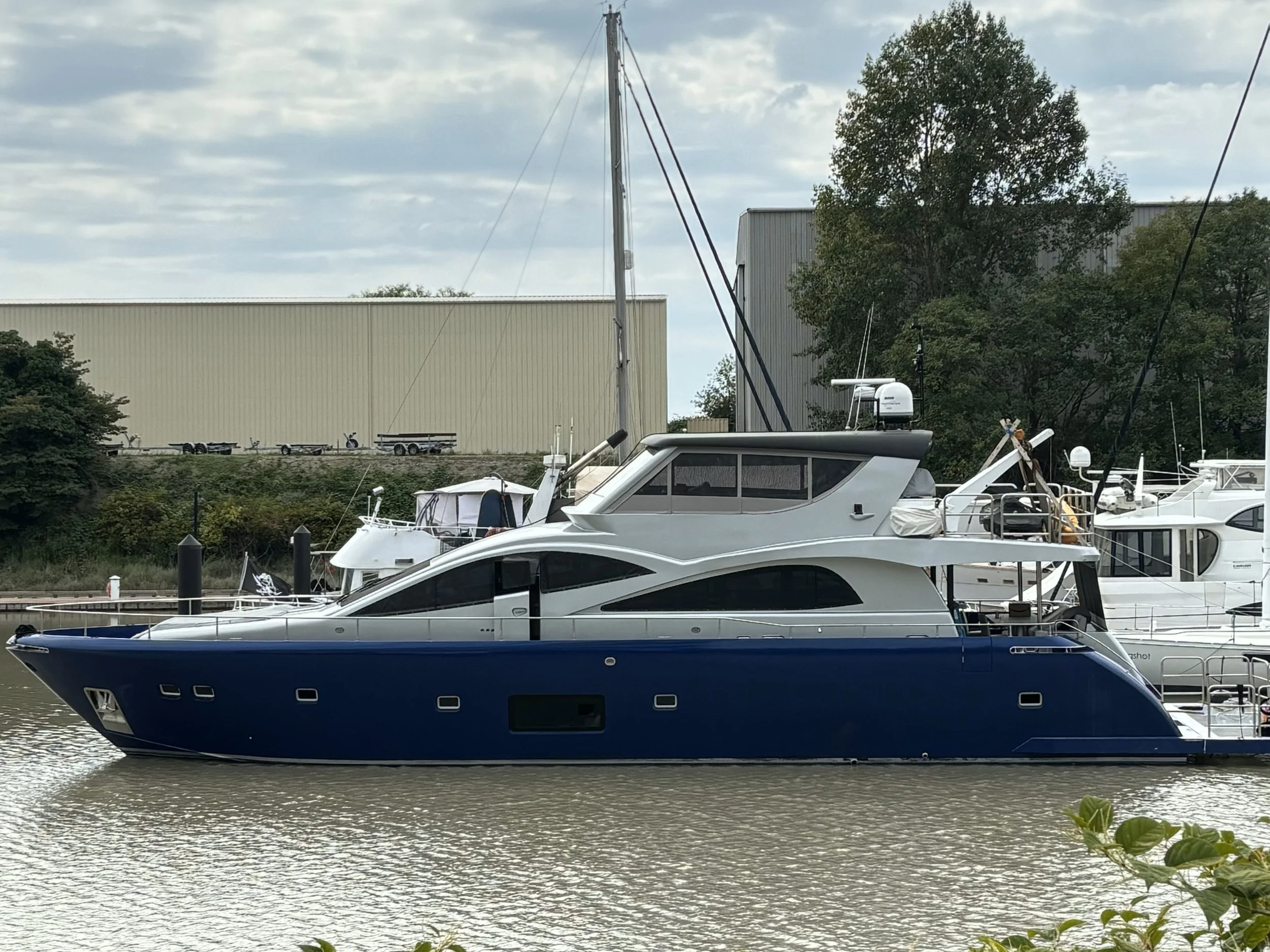 Custom enclosure for Primorets bridge deck
