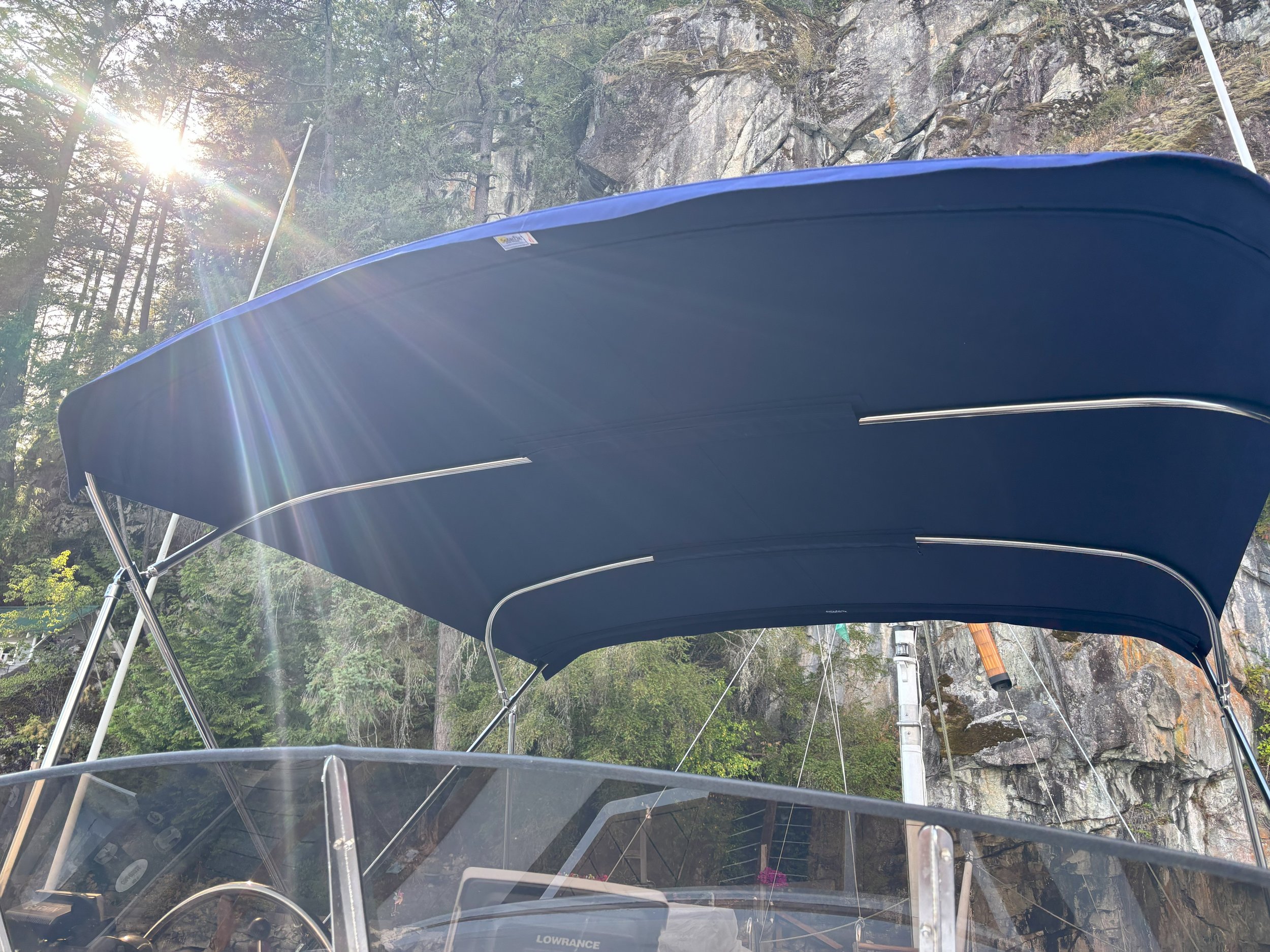 Bimini top with 4-bow frame on 36 foot trawler flybridge