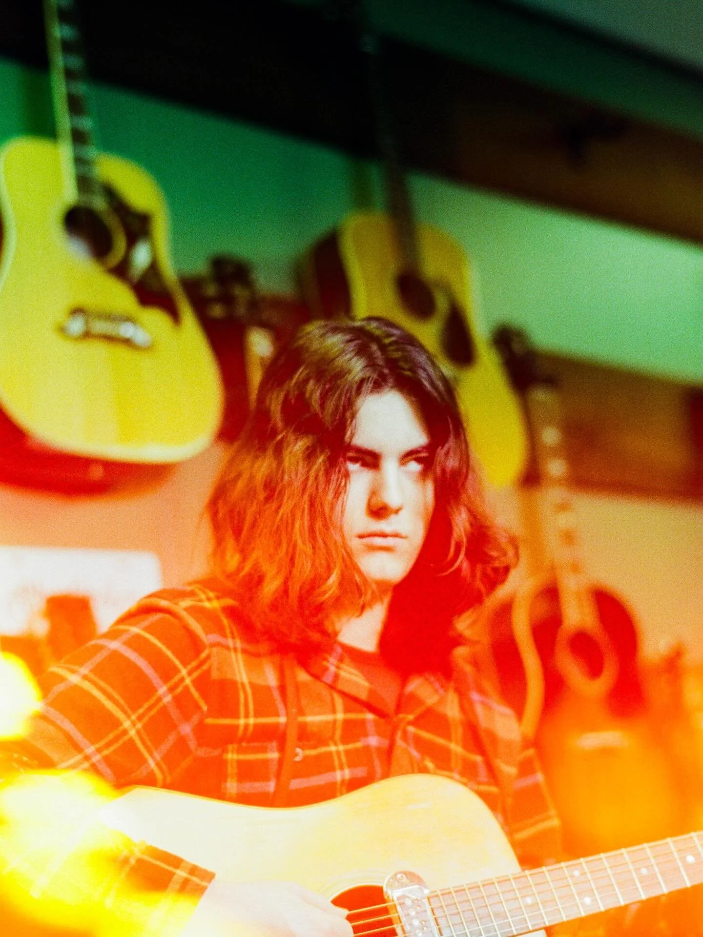 No I won&rsquo;t play stairway to heaven for you. Here is something else&hellip;

#nikonf100 #filmphotography #lightleaks #guitarplayersofinstagram #charleysguitarshop