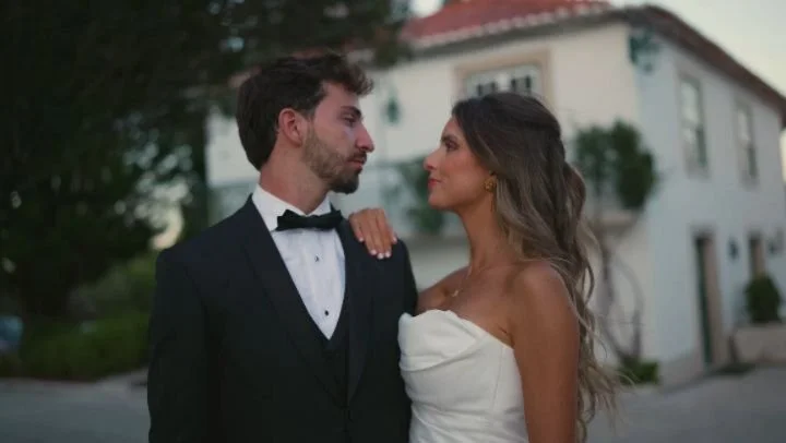 Postcards from Rita and Jorge's day
.
.
Photo/Video - @notyourtypicalphoto
Bride - @ritamruivo
Dress - @noivas_d.dinis
Groom - @jorge.infcan 
Suit - @penhalta.portugal
Venue - @iguariasdotempo 
DJ - @paivasomeventos
Cerimony - @compasso4_4