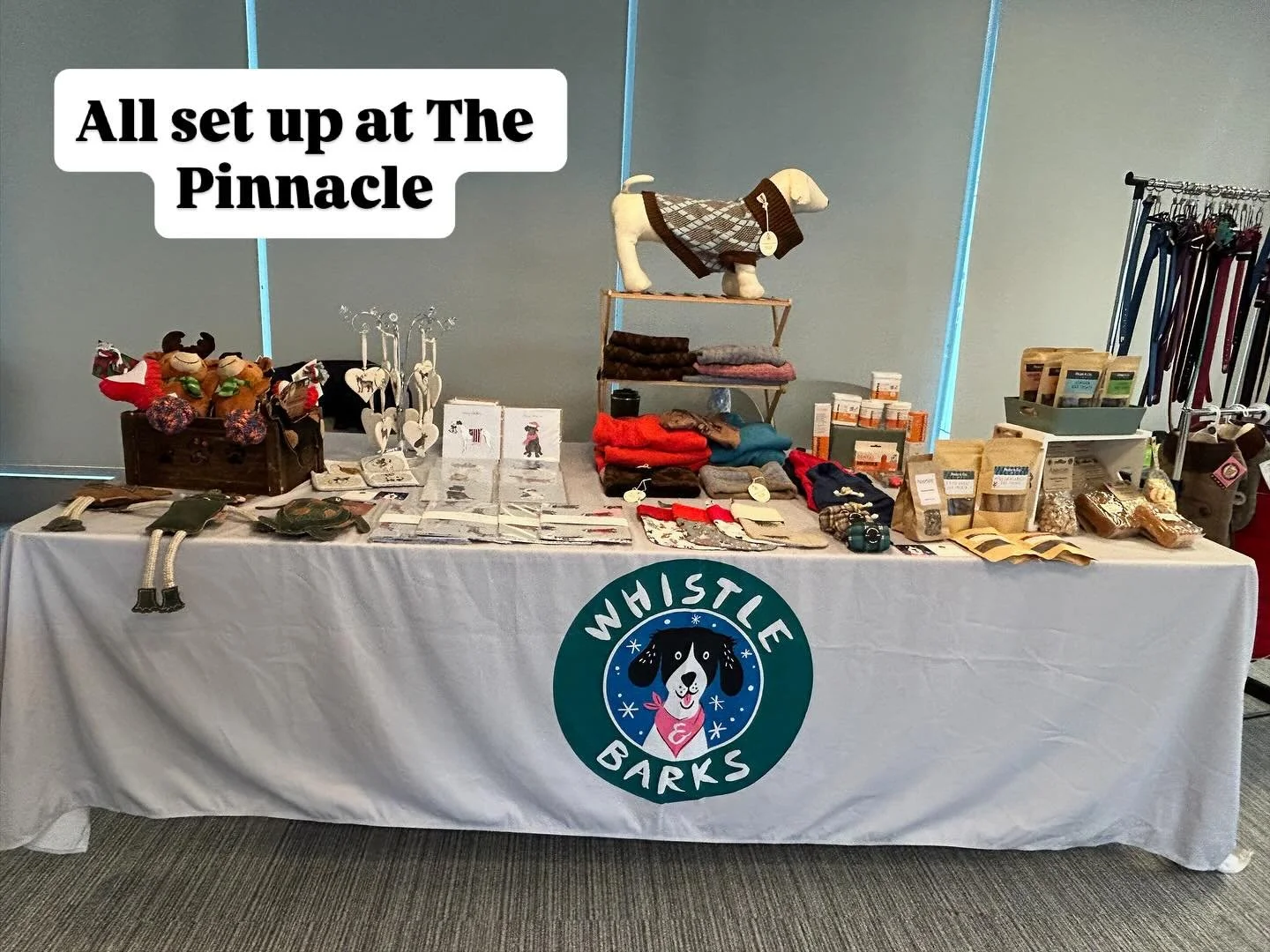 🐾 Whistle &amp; Barks are excited to be here at The Pinnacle, Milton Keynes! 🎉
We&rsquo;ve brought along our beautiful jumpers, gorgeous leather collars and leads, and of course, sumptuous treats your furry friends will love. 🐶💖
Come and say hi &