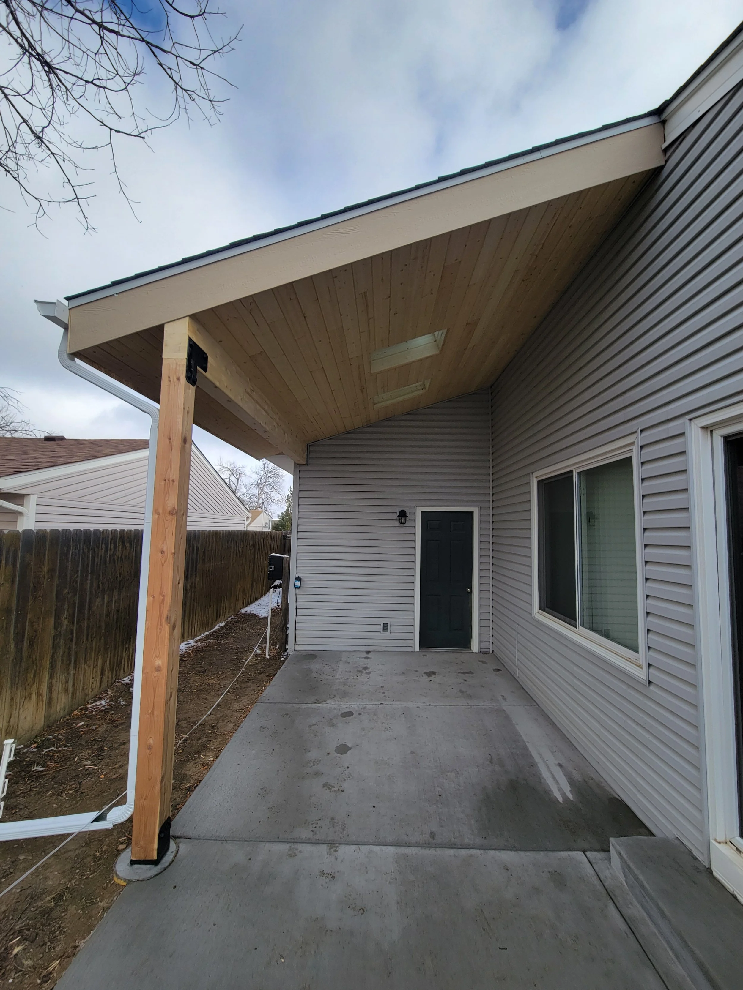 Deck, patio, pergola, backyard, landscaping, composite decking, Trex, wood, summer, Deckorators, Fiberon, Eva-Last, cedar, lumber, carpentry, Fortress railing, patio cover, deck builder, outdoor living, lawn, deck repair, decking, pergola, wood deck,