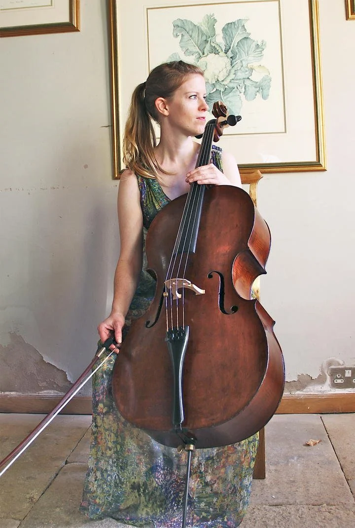Liz Hanks cellist - Standard seat