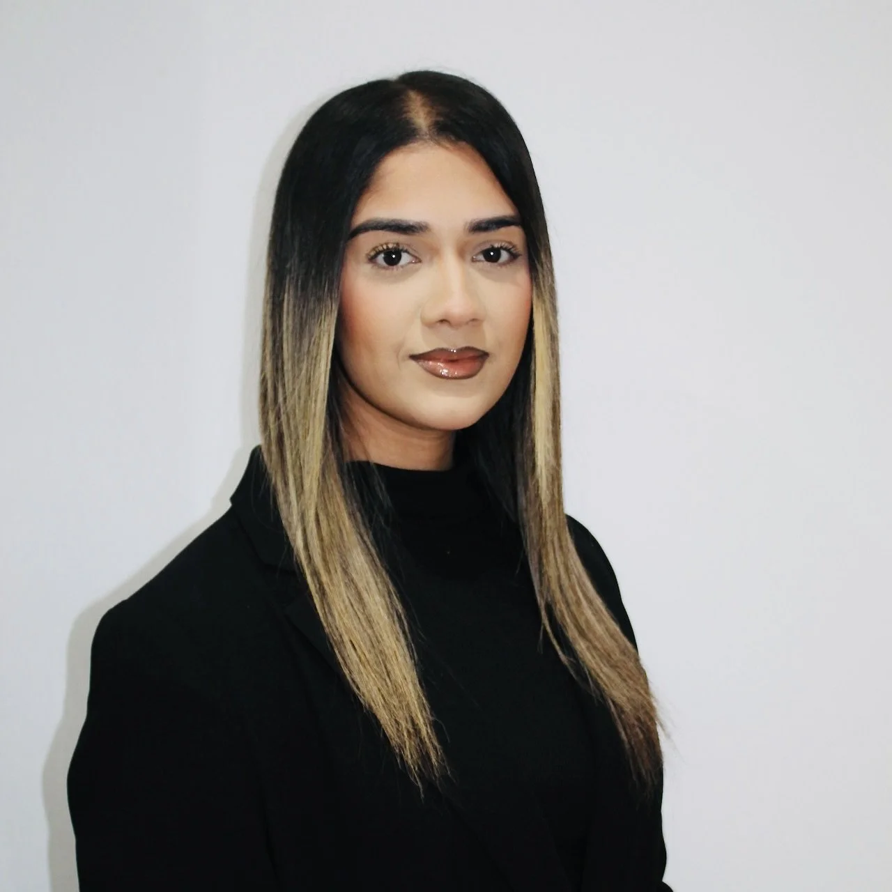 photo of paralegal kirandeep gill