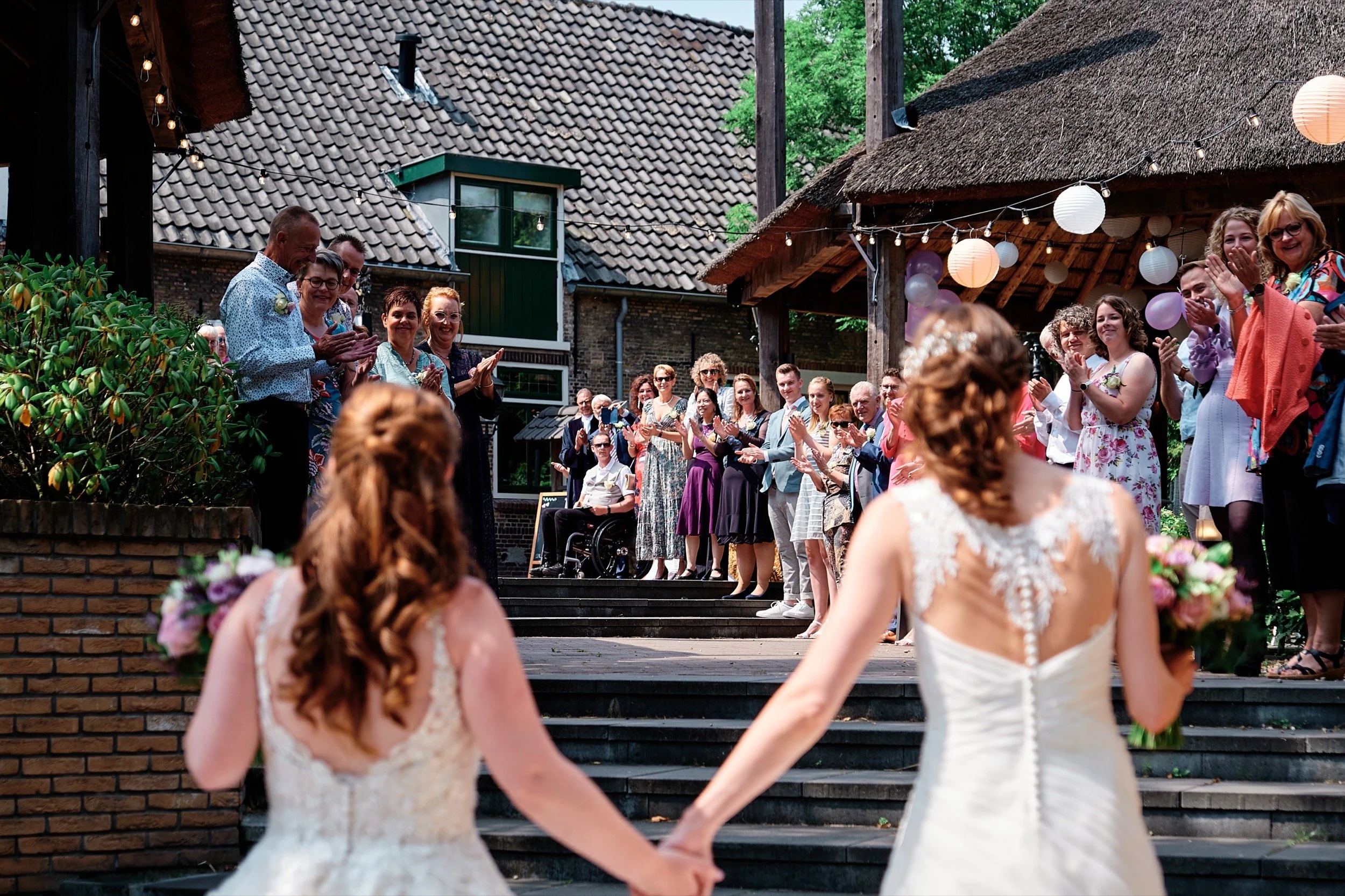 Bruidsfotografie in trouwlocatie 't Wapen van Zoetermeer in het oude dorp