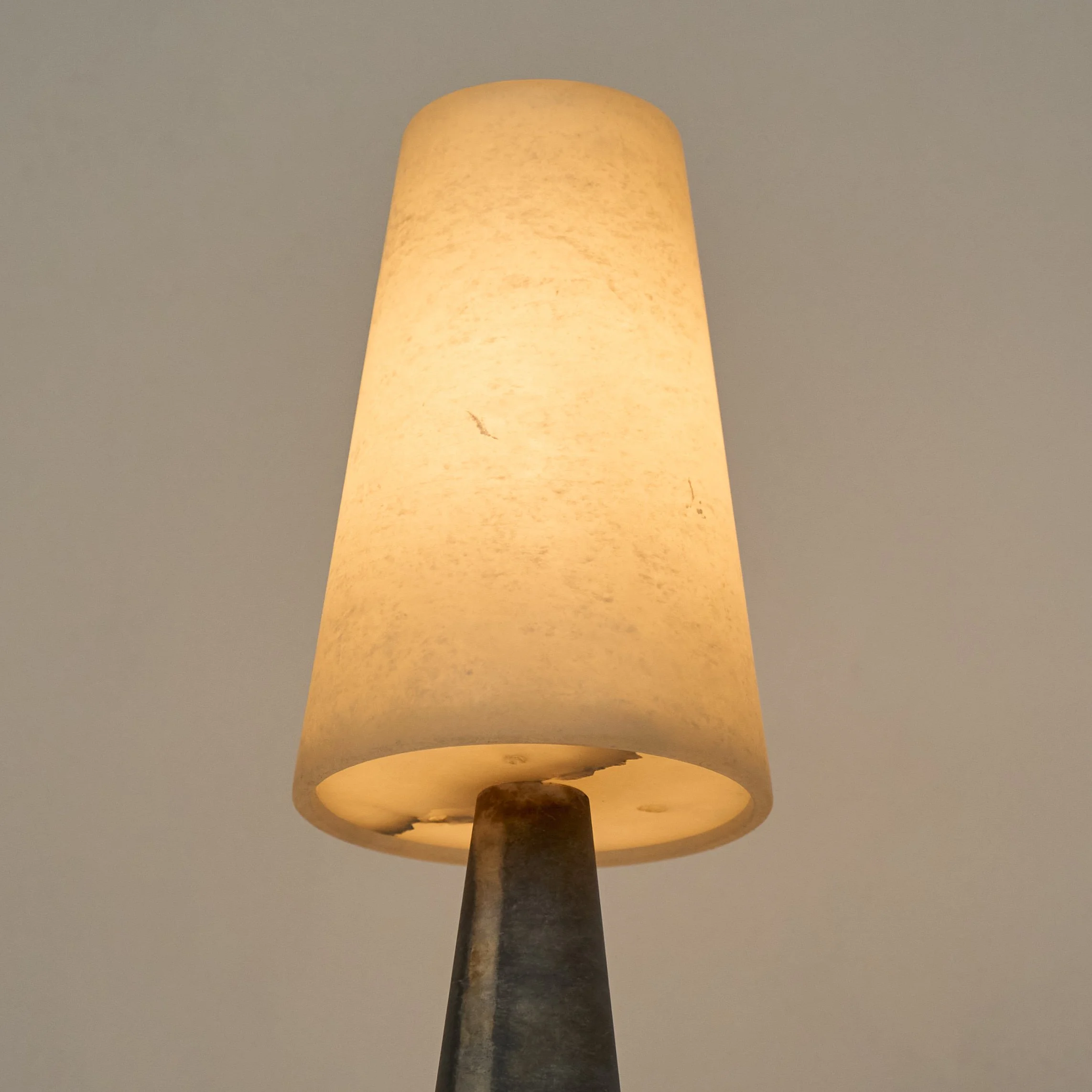 Table Lamp Alabaster Stone 02.jpg