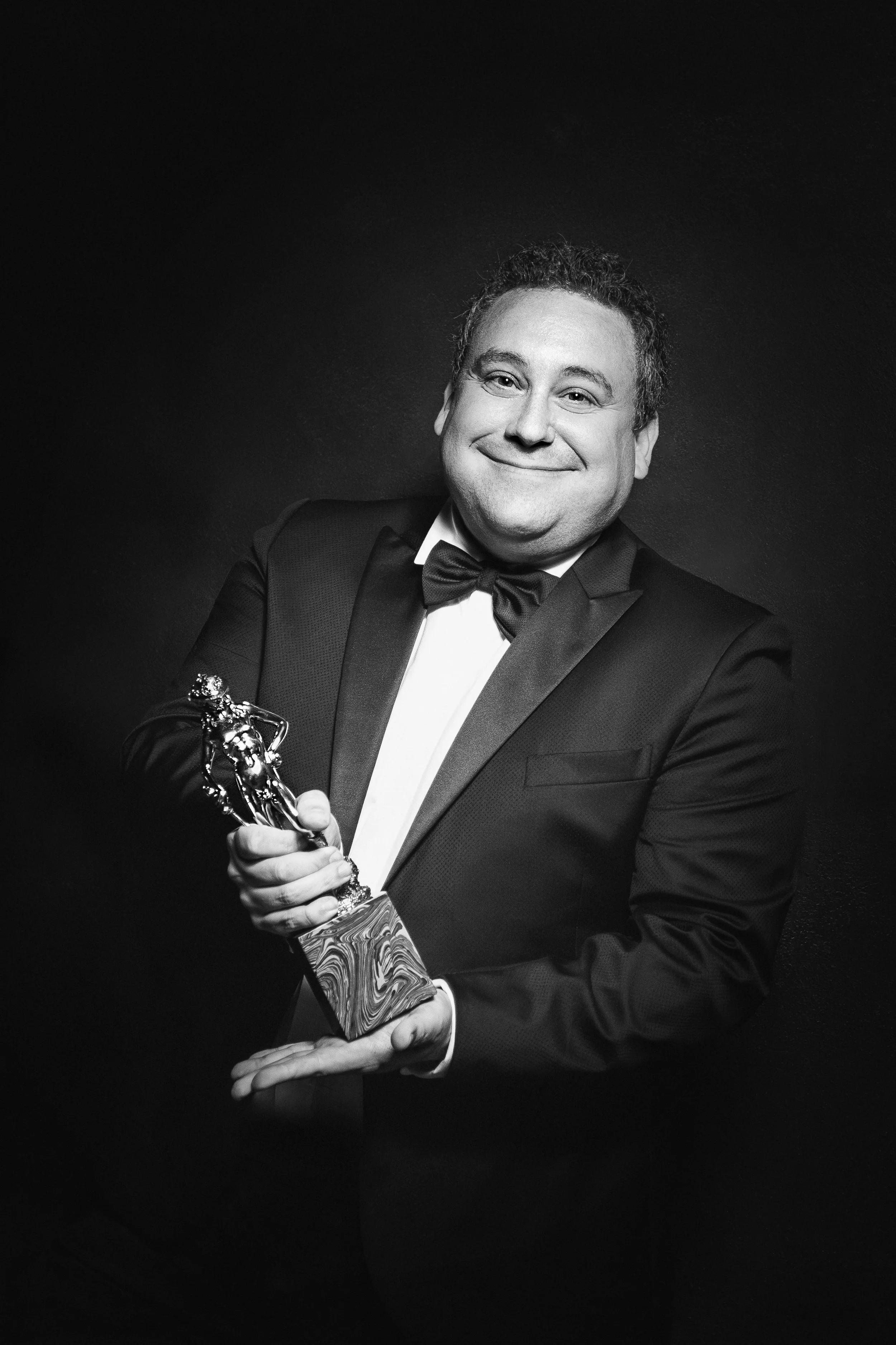 victorperez_photos_promo_daviddidonatello2025_03.jpg