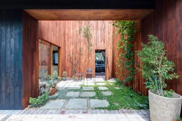 Shadow House.jpg