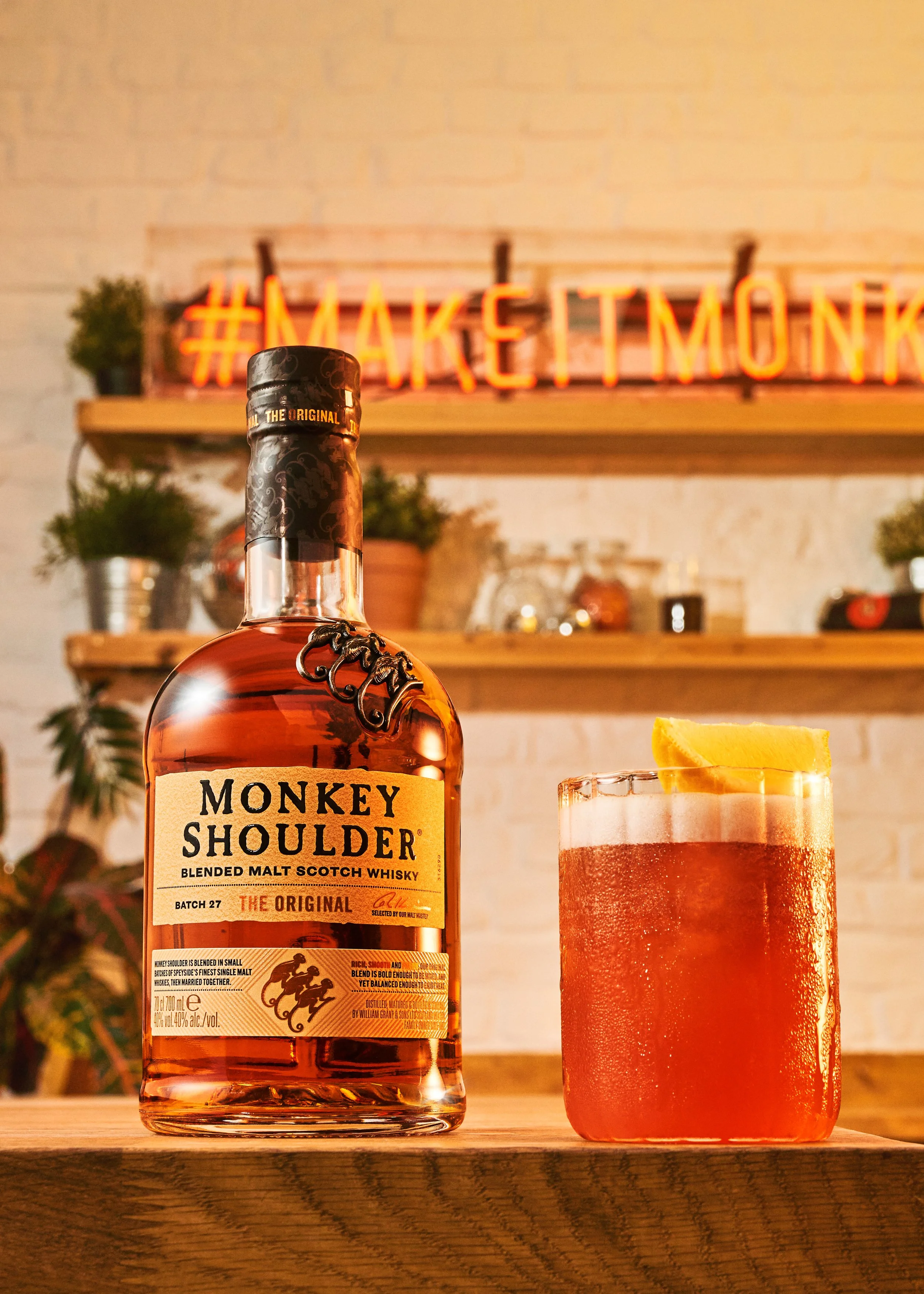 MONKEY SHOULDER
