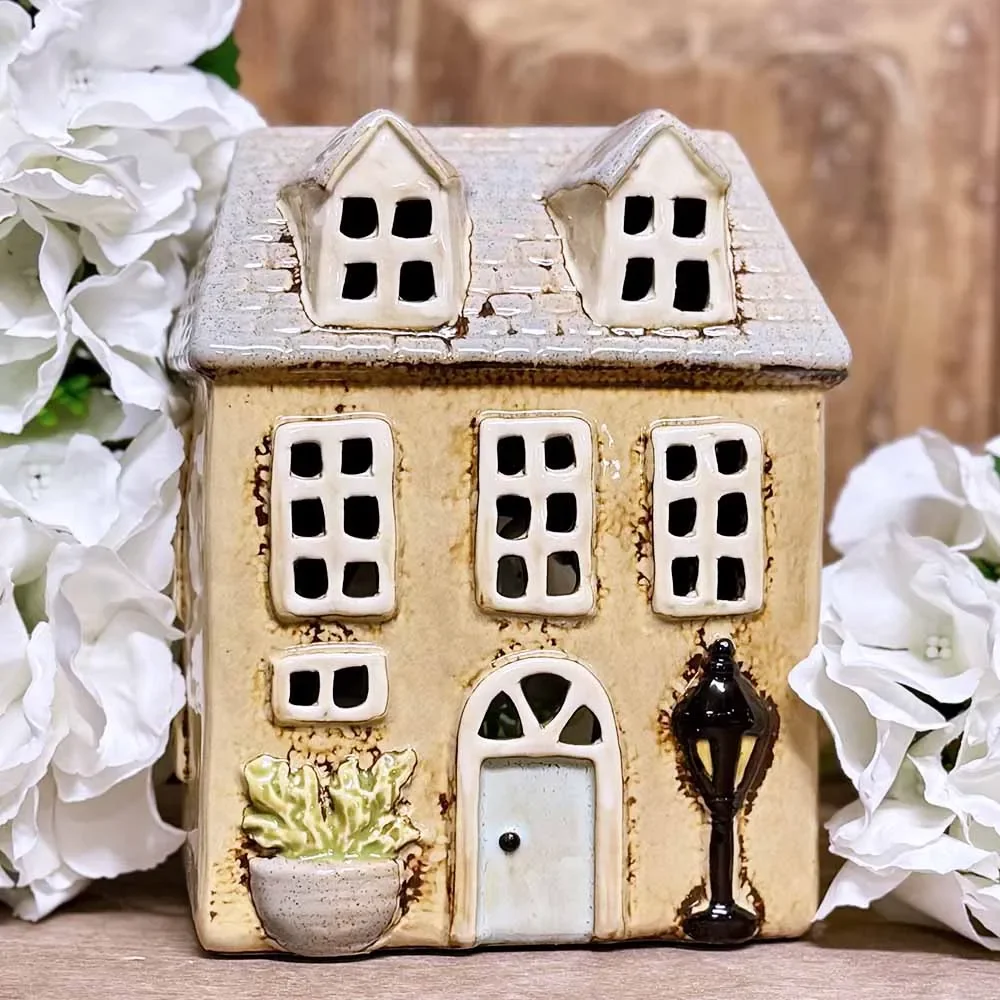 Talolyhty "Majatalo"