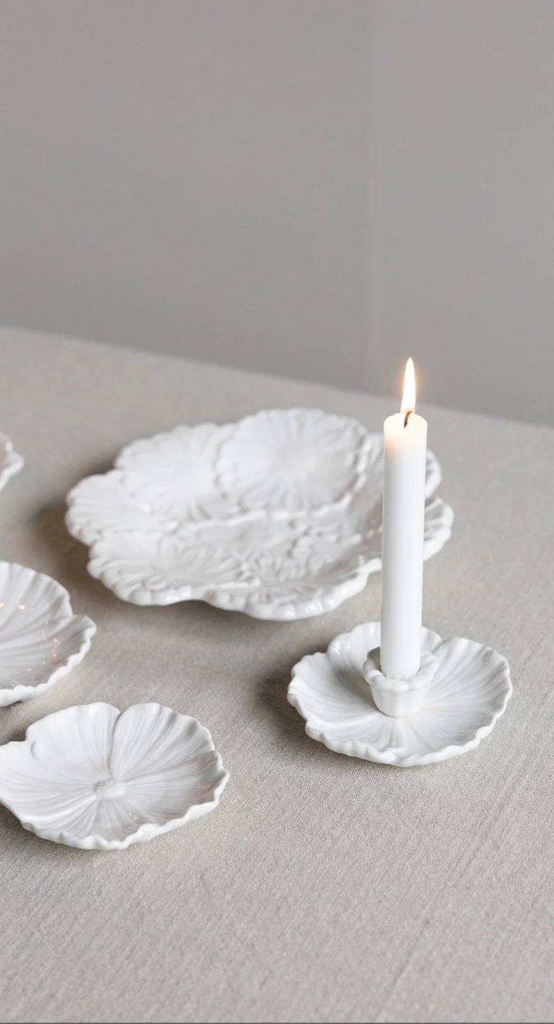 Keraaminen kynttilänjalka