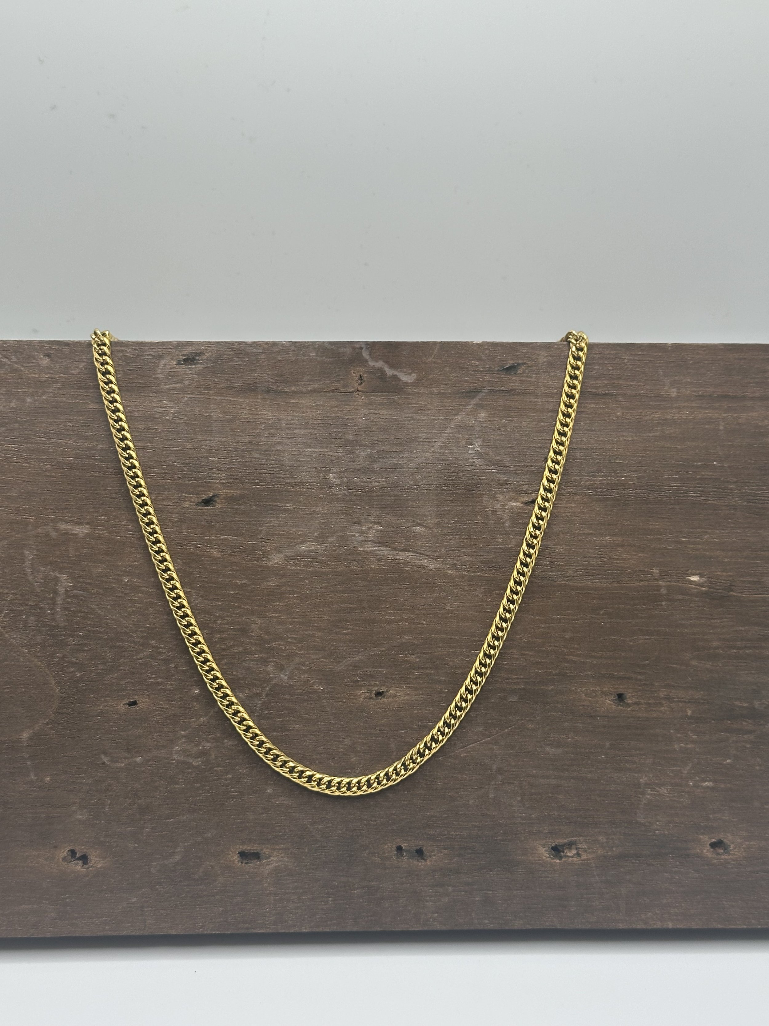 Golden Hour Chain