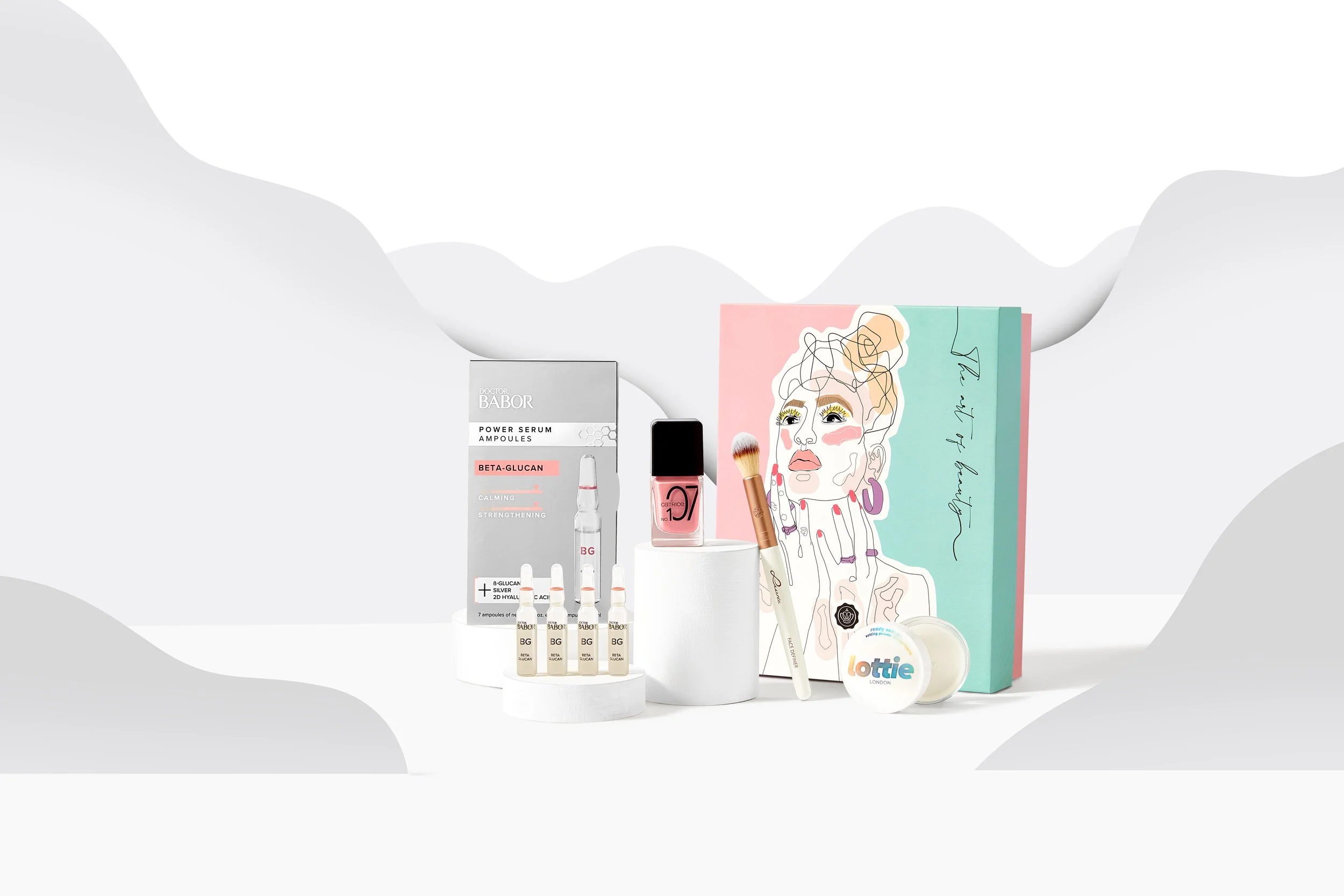 0623_THG0034809_GB_ART_OF_BEAUTY-SHOT 17.jpg