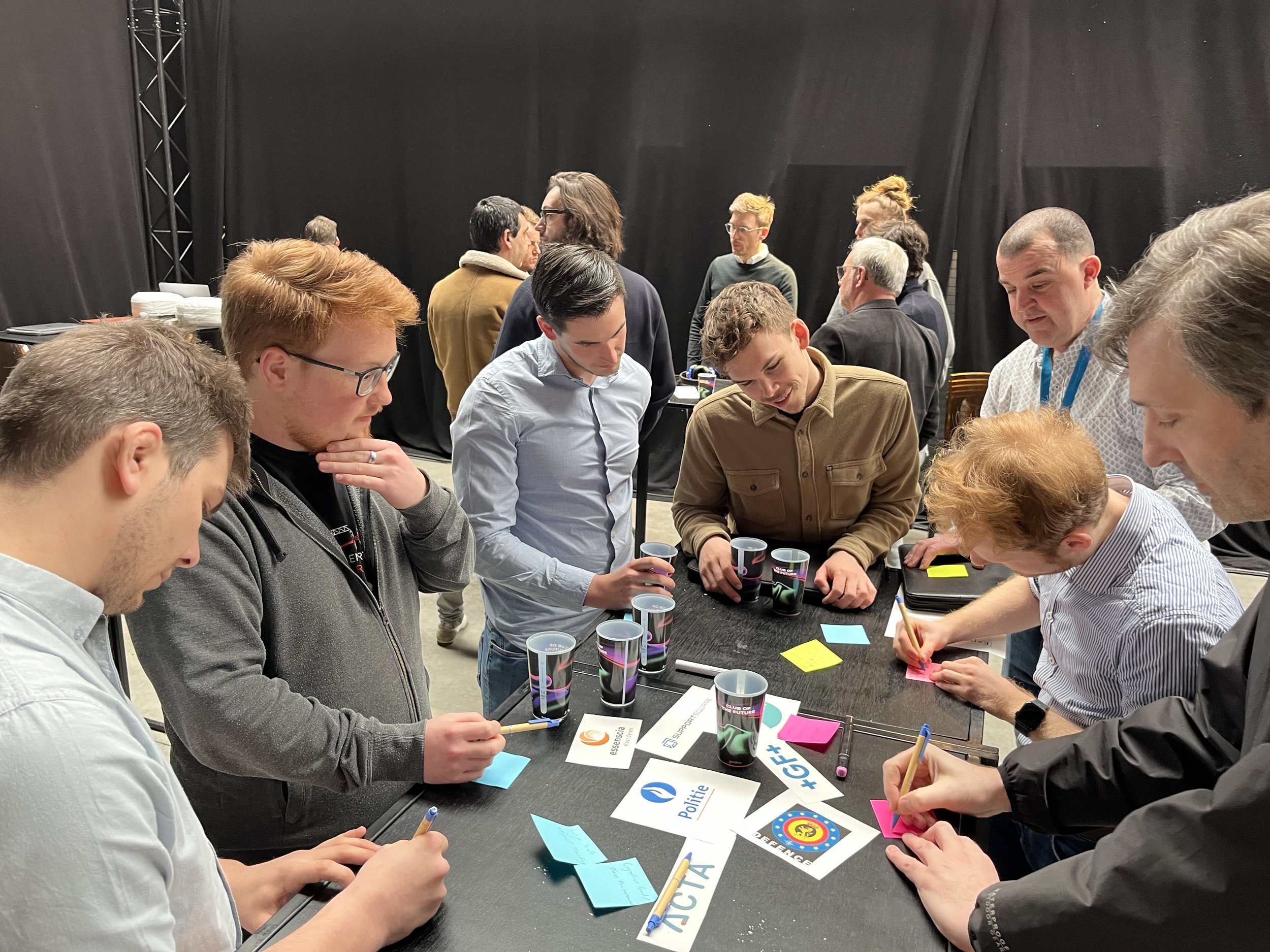 Innovating Together: Challenges and Solutions for Integrating XR in Different Fields