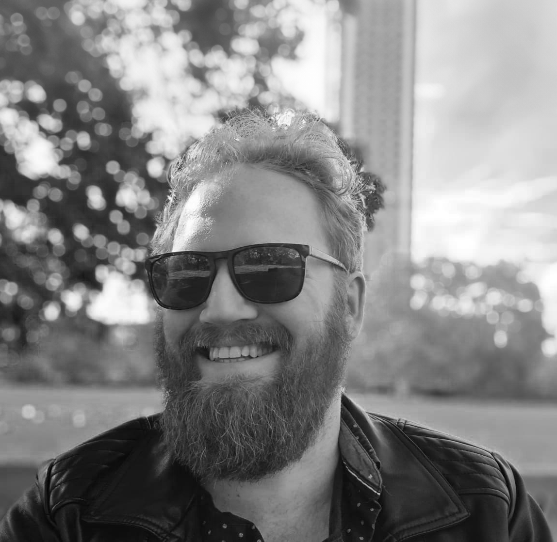 Alistair Profile (B&W).png