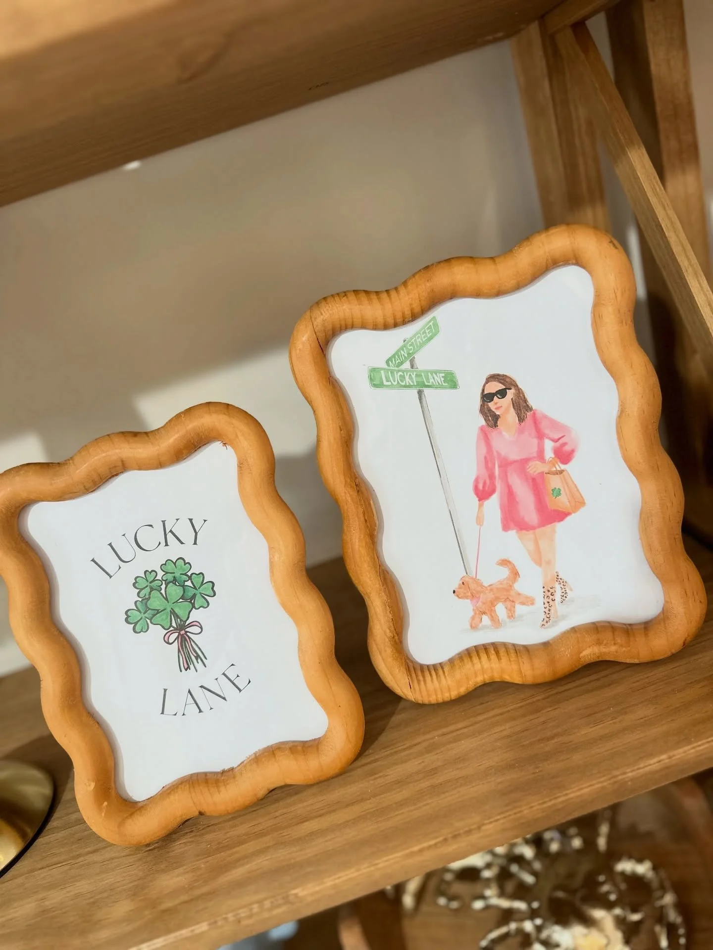 Congrats to my wonderful friend @kerrywhippee on your opening of the BEAUTIFUL &amp; GLORIOUS @luckylaneinteriors !!!

🍀 LUCKY LANE INTERIORS 
📍8133 Main St, Ellicott City, MD 21043

Located right on Main Street in Old Ellicott City, you are going 