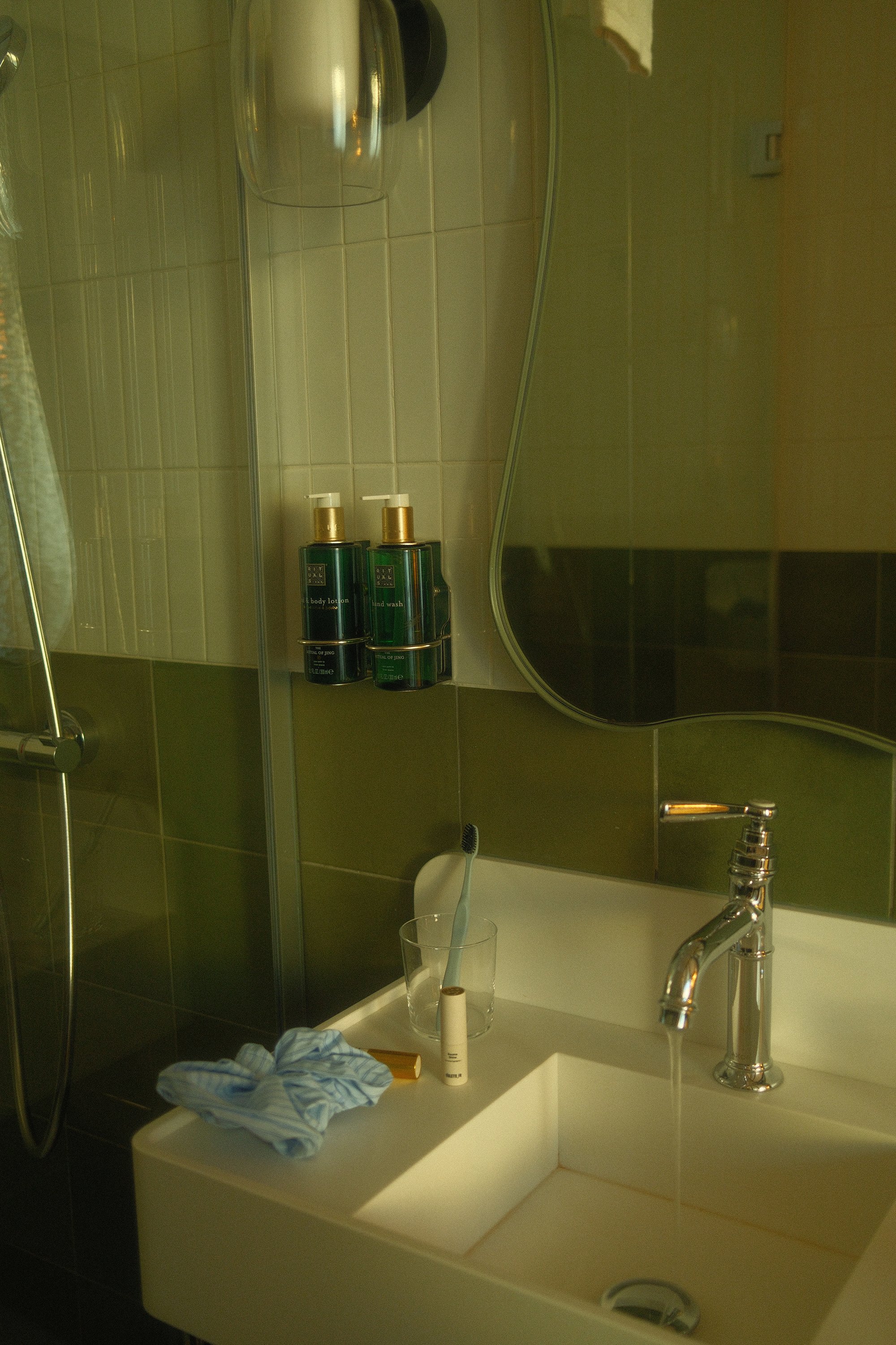 DSCF1551.JPG