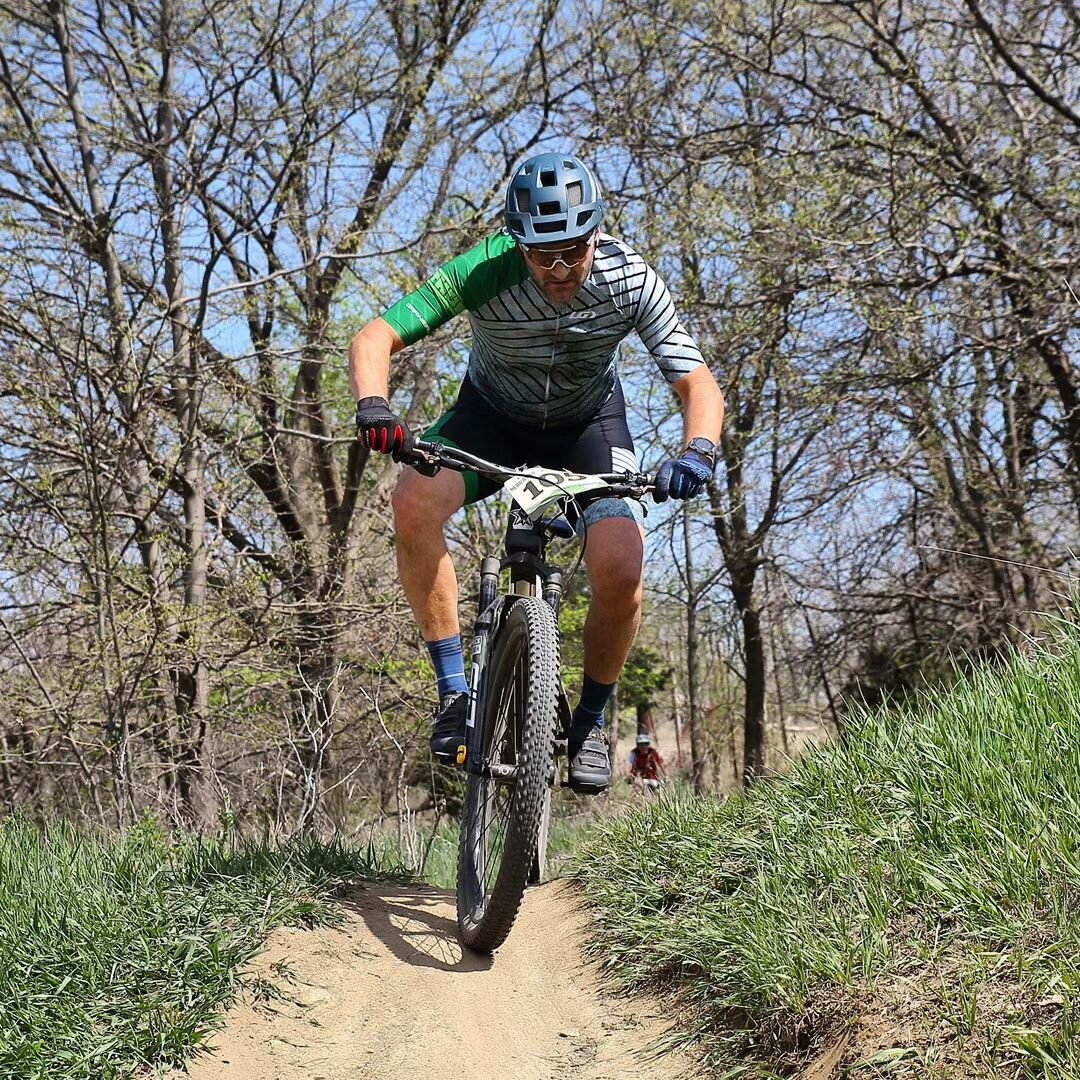 It's been 3 or 4 years since I've strapped on a number plate for an XC race, but it was nothing but good times with the @neoffroadseries by @harvestracing at Swanson Park last weekend.

I threw my hat in the ring for the Marathon XC event, which is n