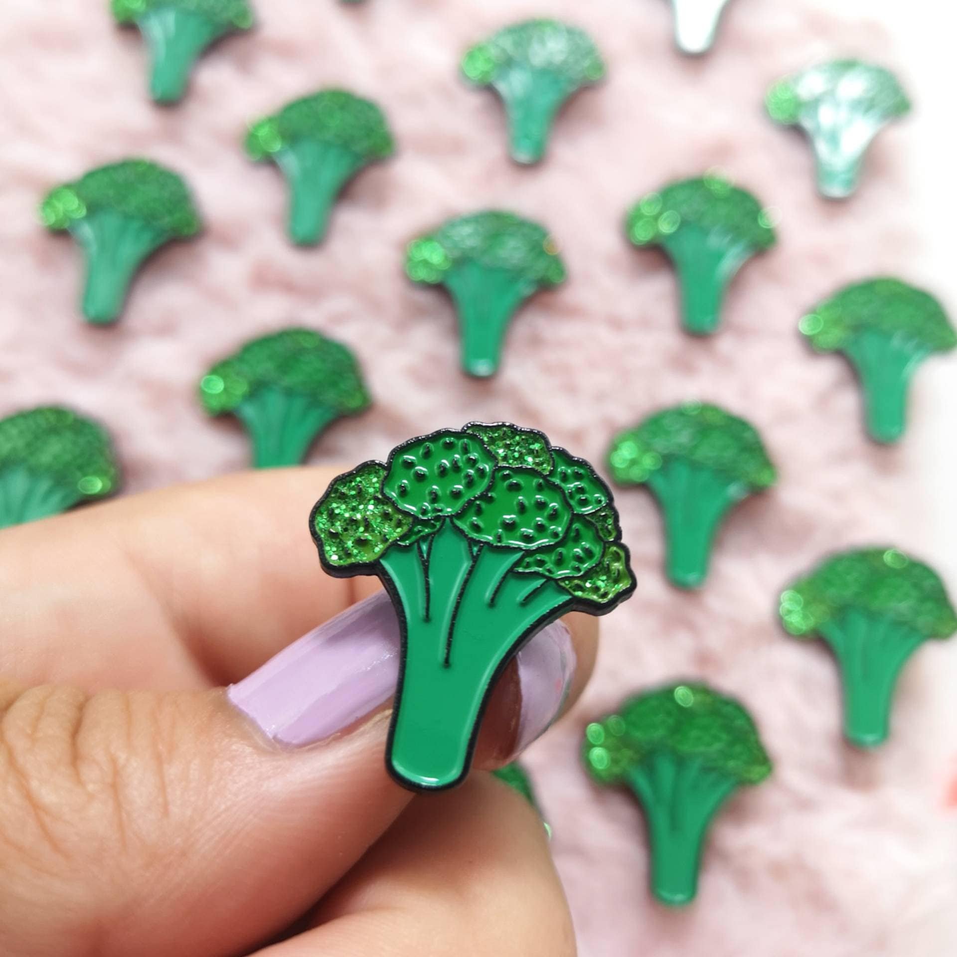 https://i.etsystatic.com/12687809/r/il/dabdd2/4127537606/il_fullxfull.4127537606_o4e1.jpg