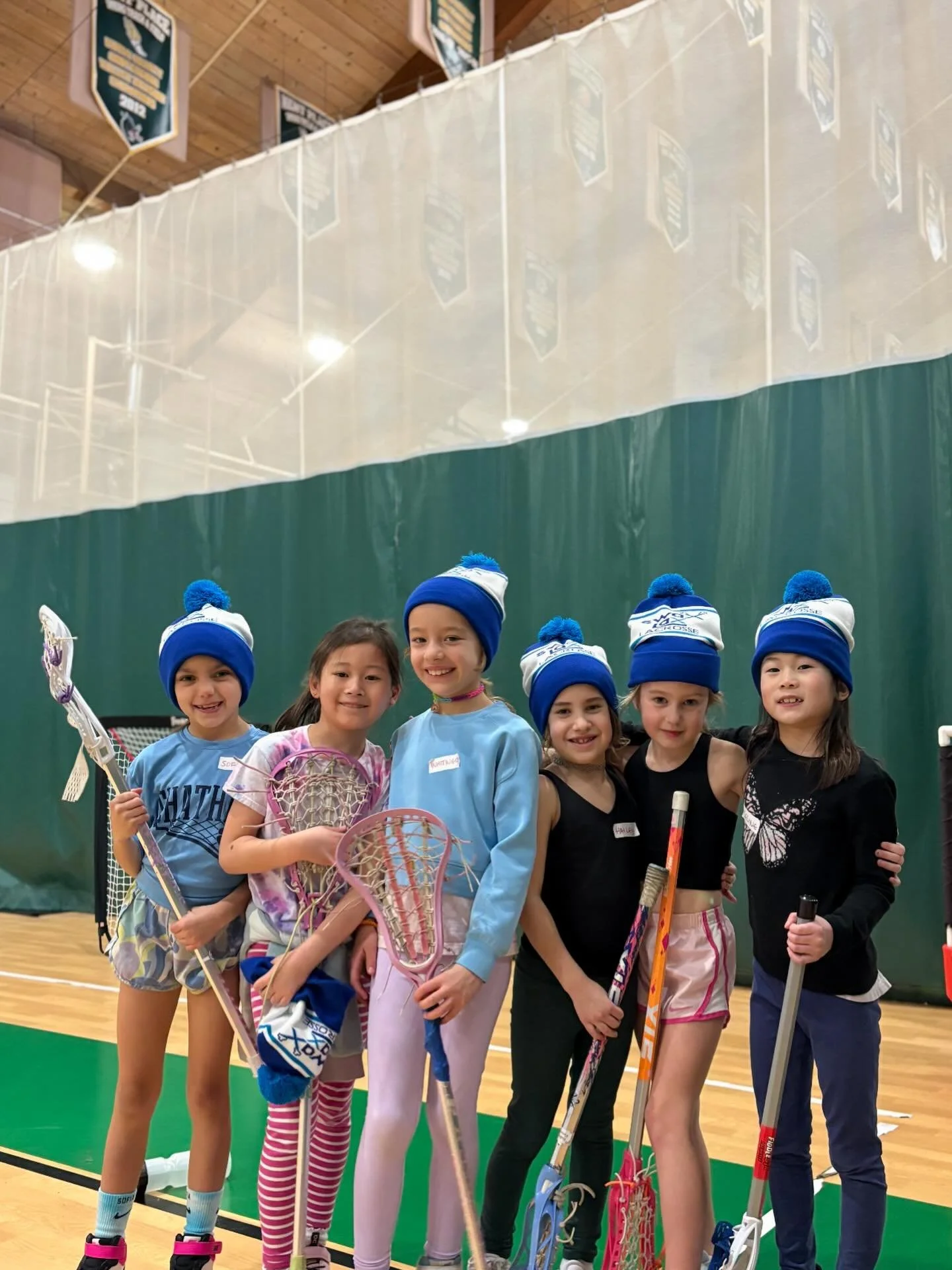Grab your winter hats, Clinics are ON today at the DOME! ❄️ 

Boys North: Location Change:  1:30pm at Florham Park Sport Dome 

Rumson : 1PM at Forrestdale Gym