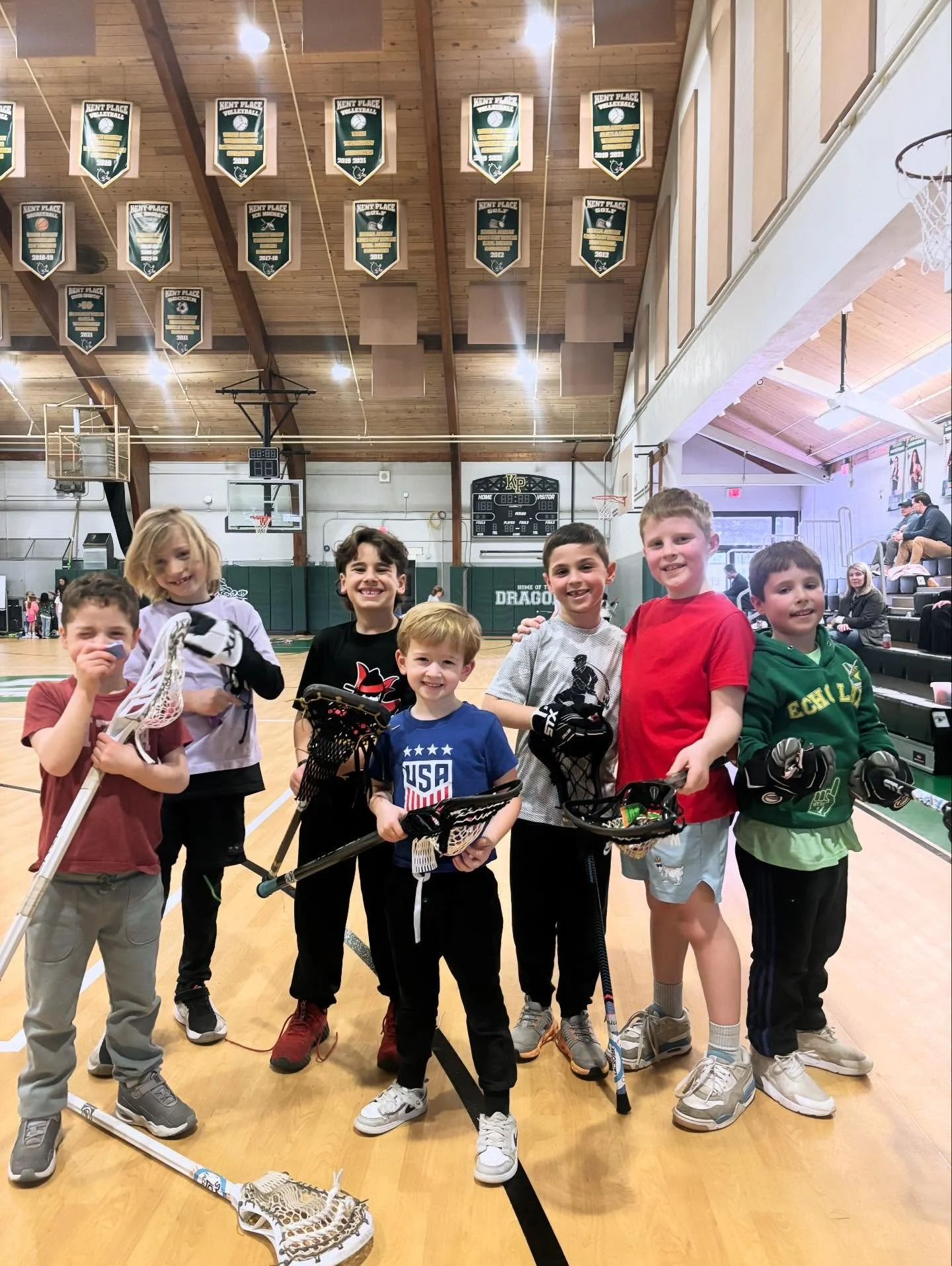 Reminder: Boys Makeup Session is 3/1!
See you at 1:30pm at Kent Place 🥍