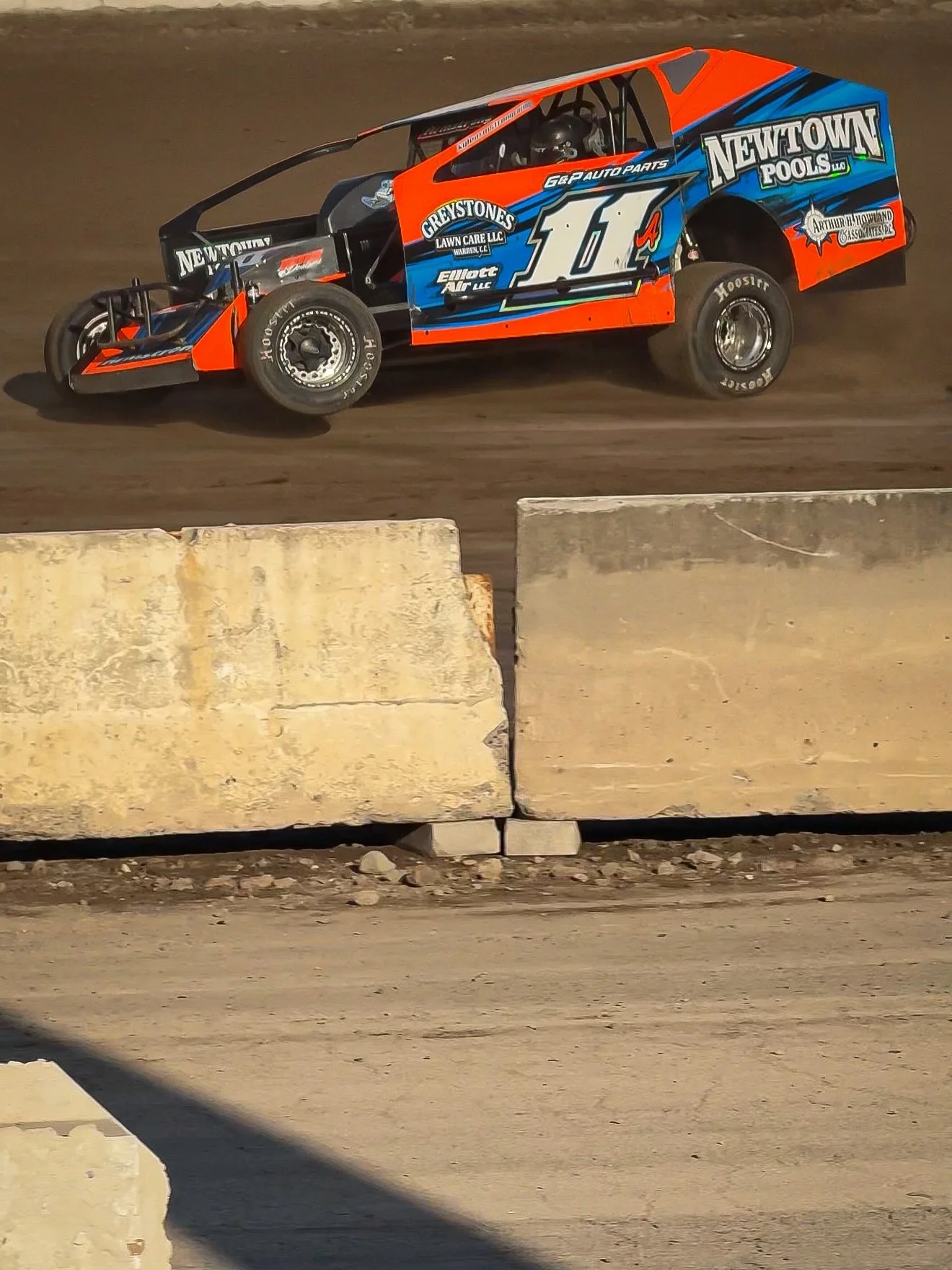 2026 prep is already starting.  A new Bicknell has been ordered and our design is being finalized 🤌🏼🤌🏼 Our design has been 🔥 but we are changing things up. 
What color do you think we are going with?? 
#bigblock #dirttrackracing #dirttrack #ra