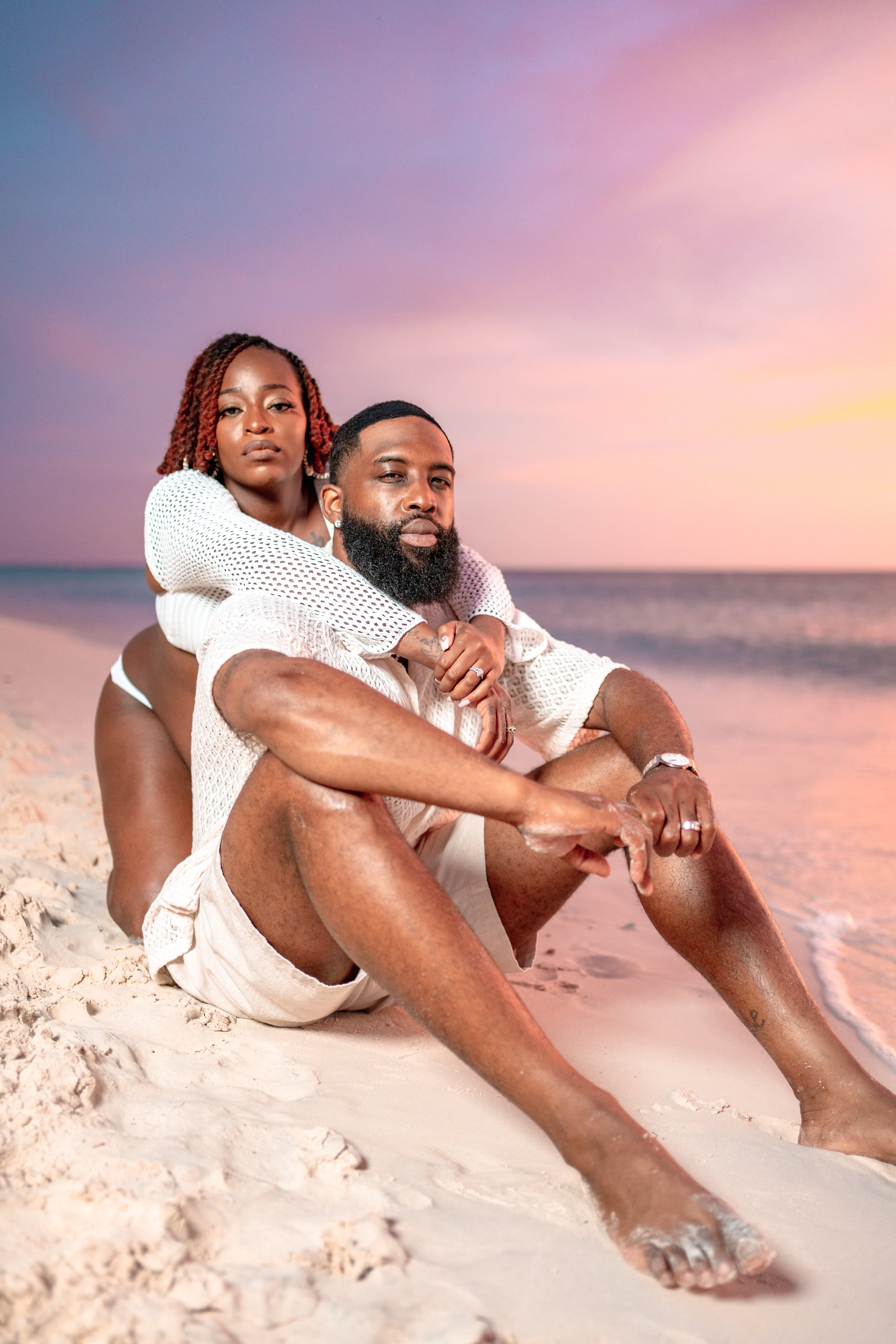 maternity photographer couples photoshoot aruba sunset beach