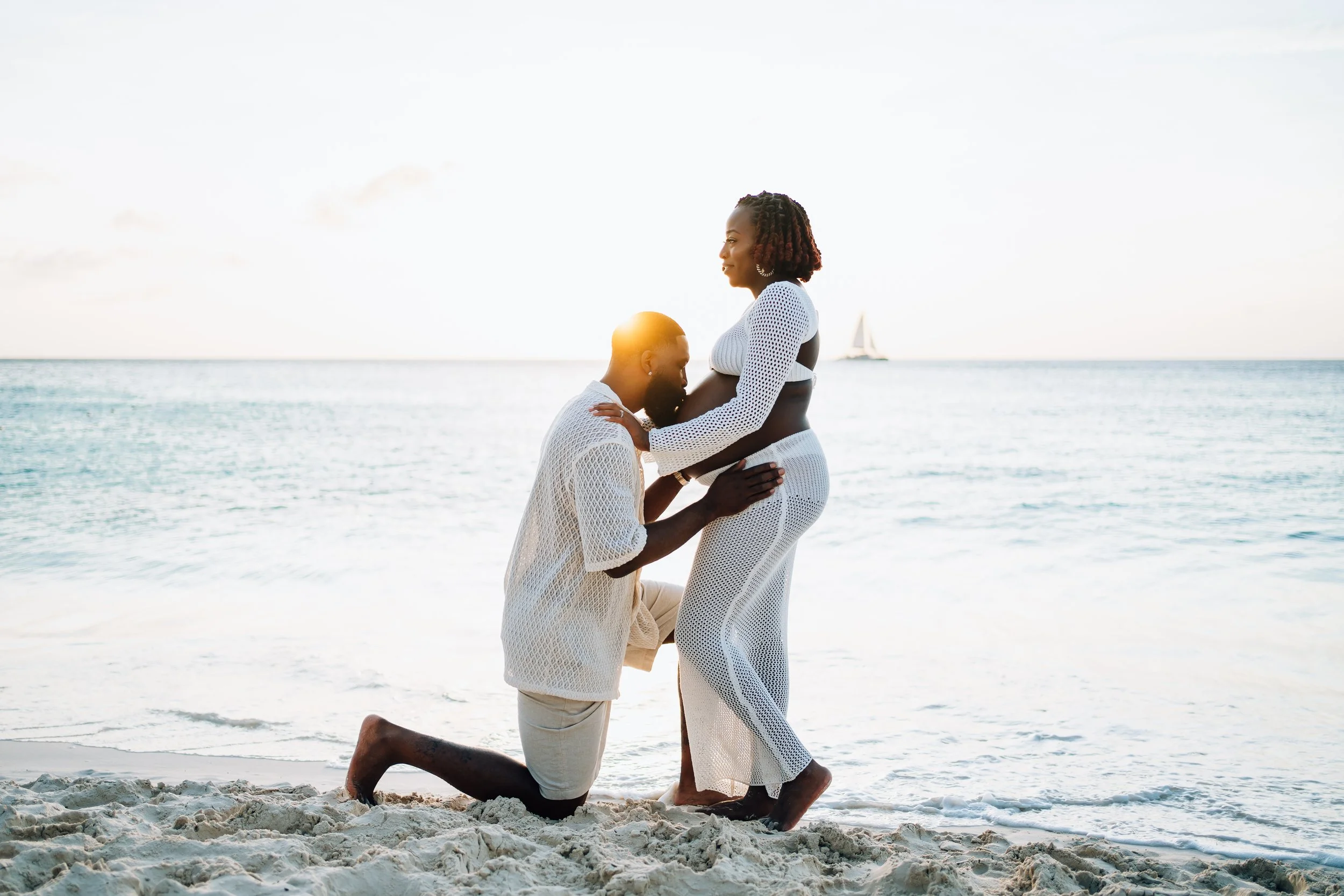 maternity couples photoshoot aruba photographer sunset family shoot