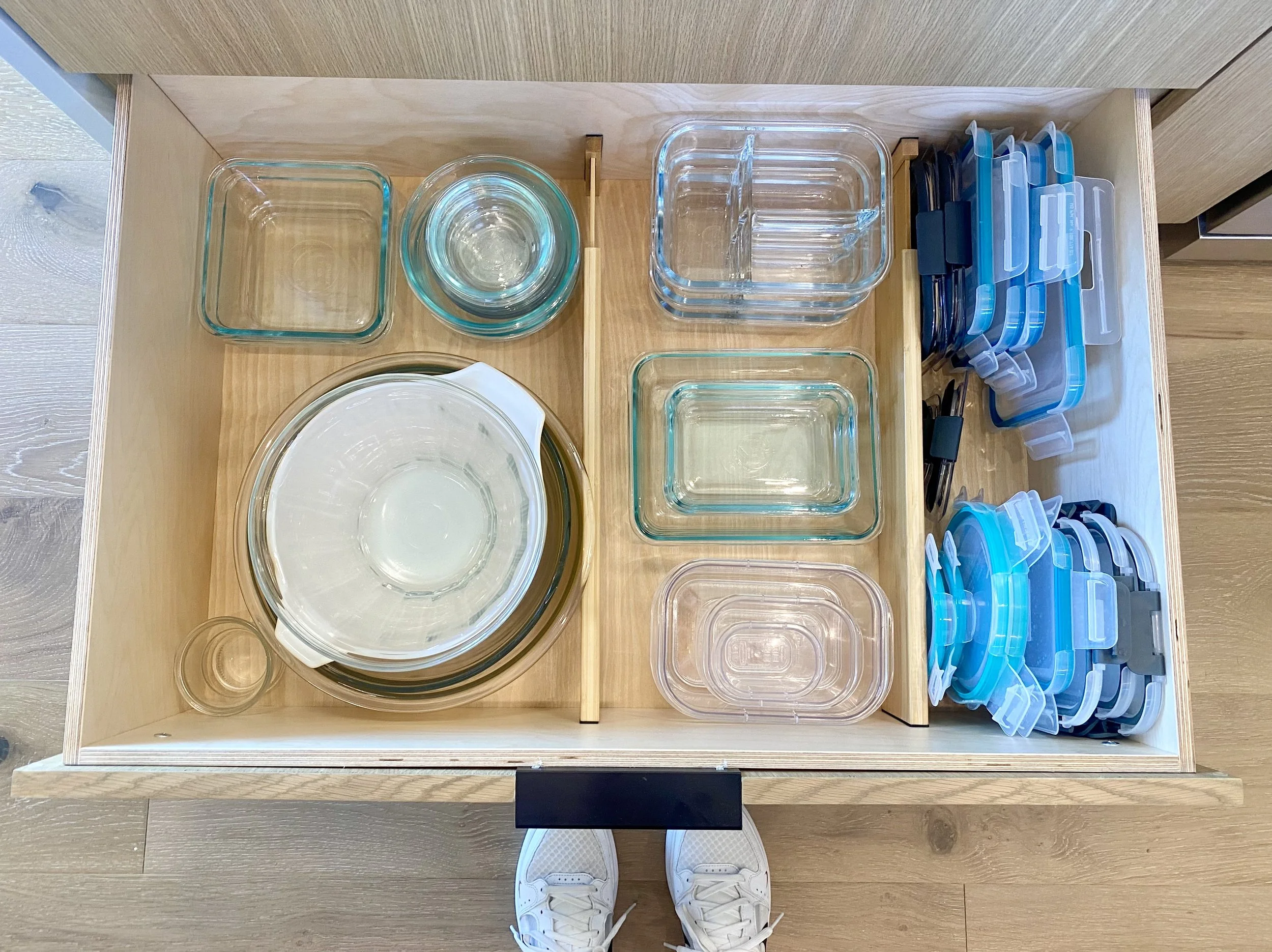 kitchen tupperware food storage drawer organization
