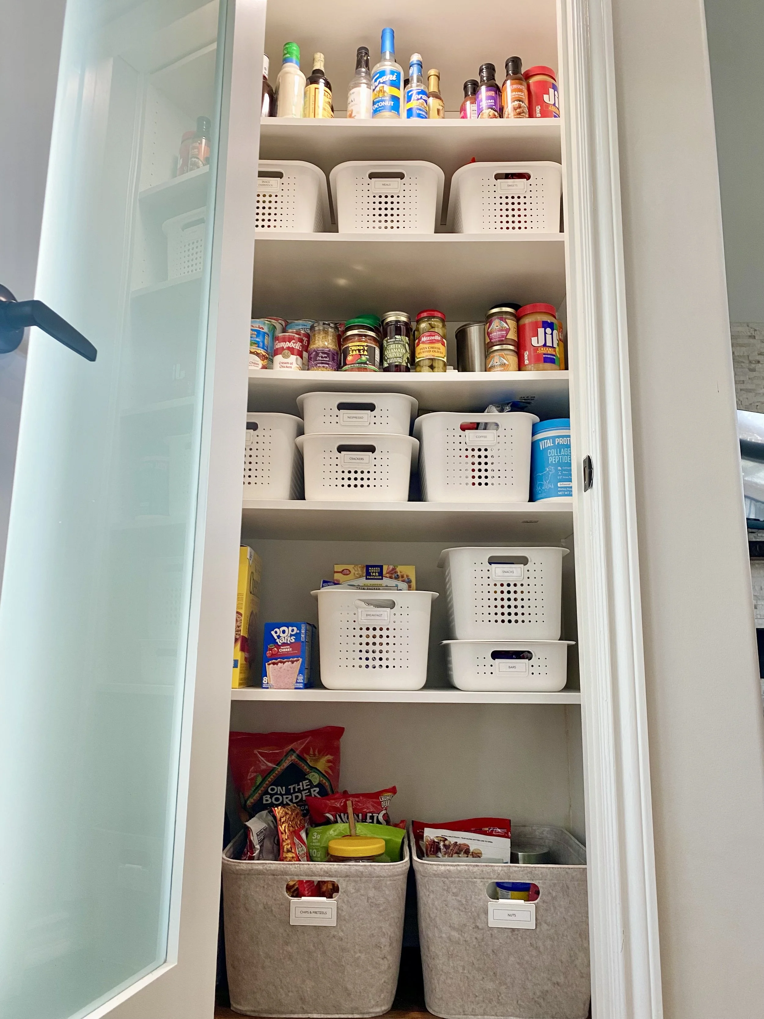 home kitchen reach in pantry organization