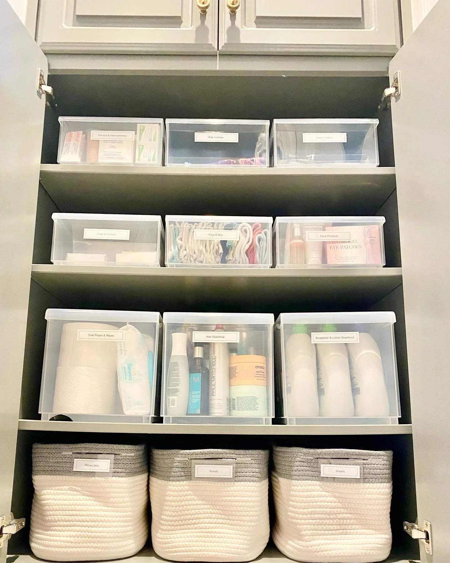 bathroom organization