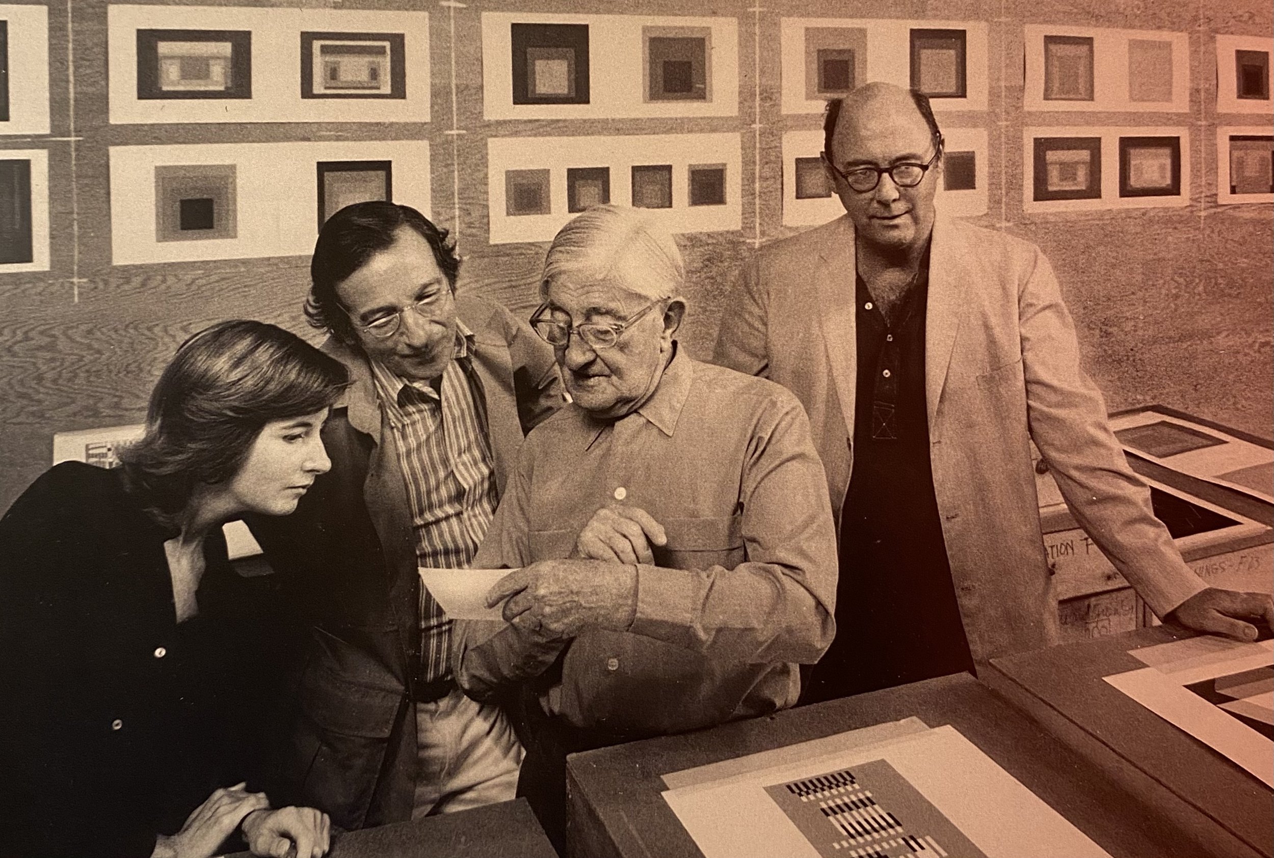 (left to right) Eugenia Joyce, Sewell Sillman, Josef Albers, and Norman Ives, during the assembly of Formation: Articulation, 1972. Photo: John T. Hill. Collection of James McNair, Courtesy of Florence Griswold Museum.