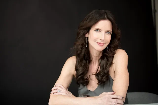Photo of Dr. Holly Richmond