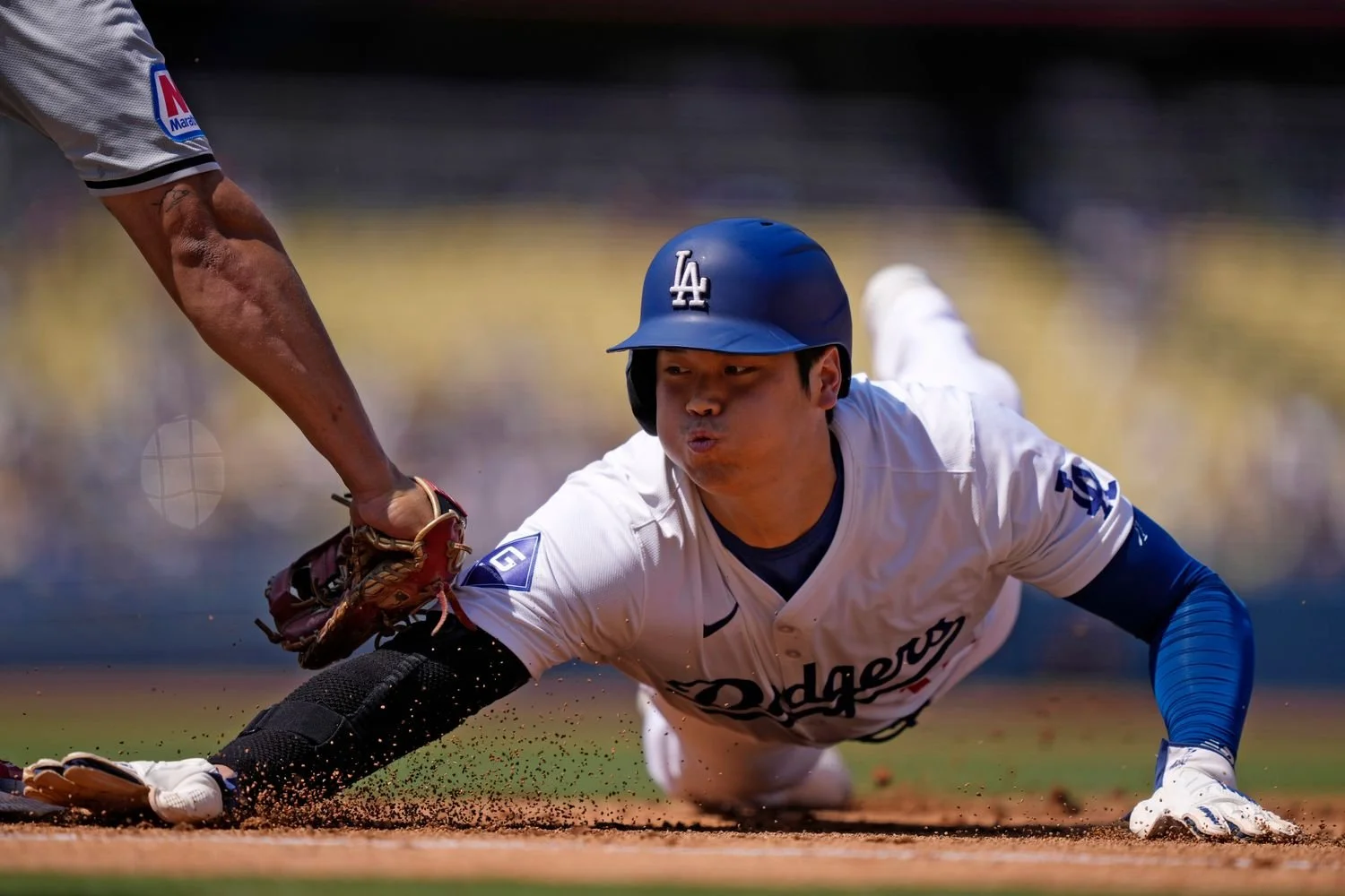 10 - Guardians Dodgers Baseball - 5c8f9018-9c4f-4de0-b9ea-681bab992de1.jpg