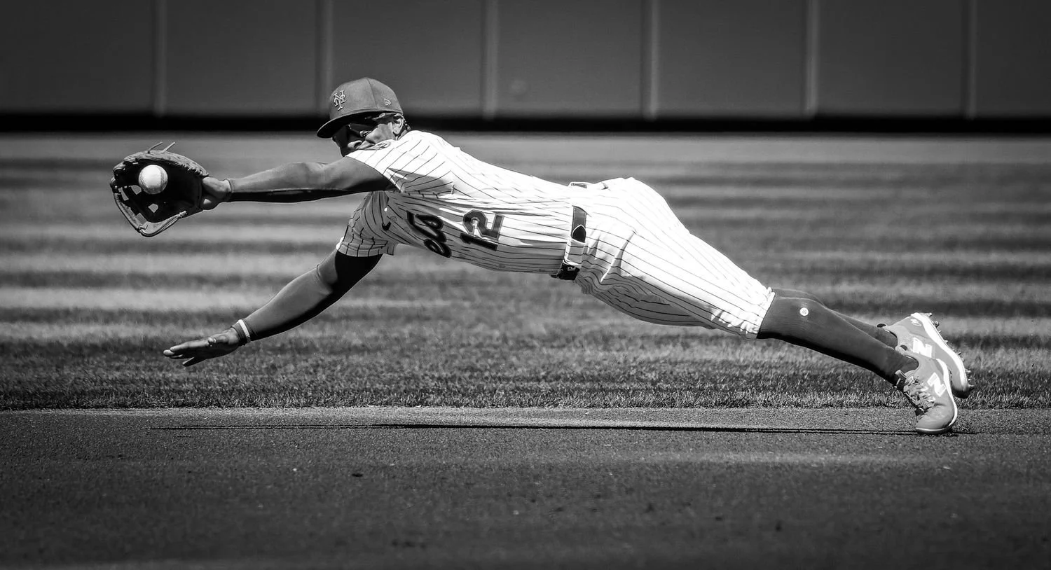 18 - Lindor-s Dive - 3468fcbf-8f16-4dde-a3eb-b5d5e4c45899.jpg