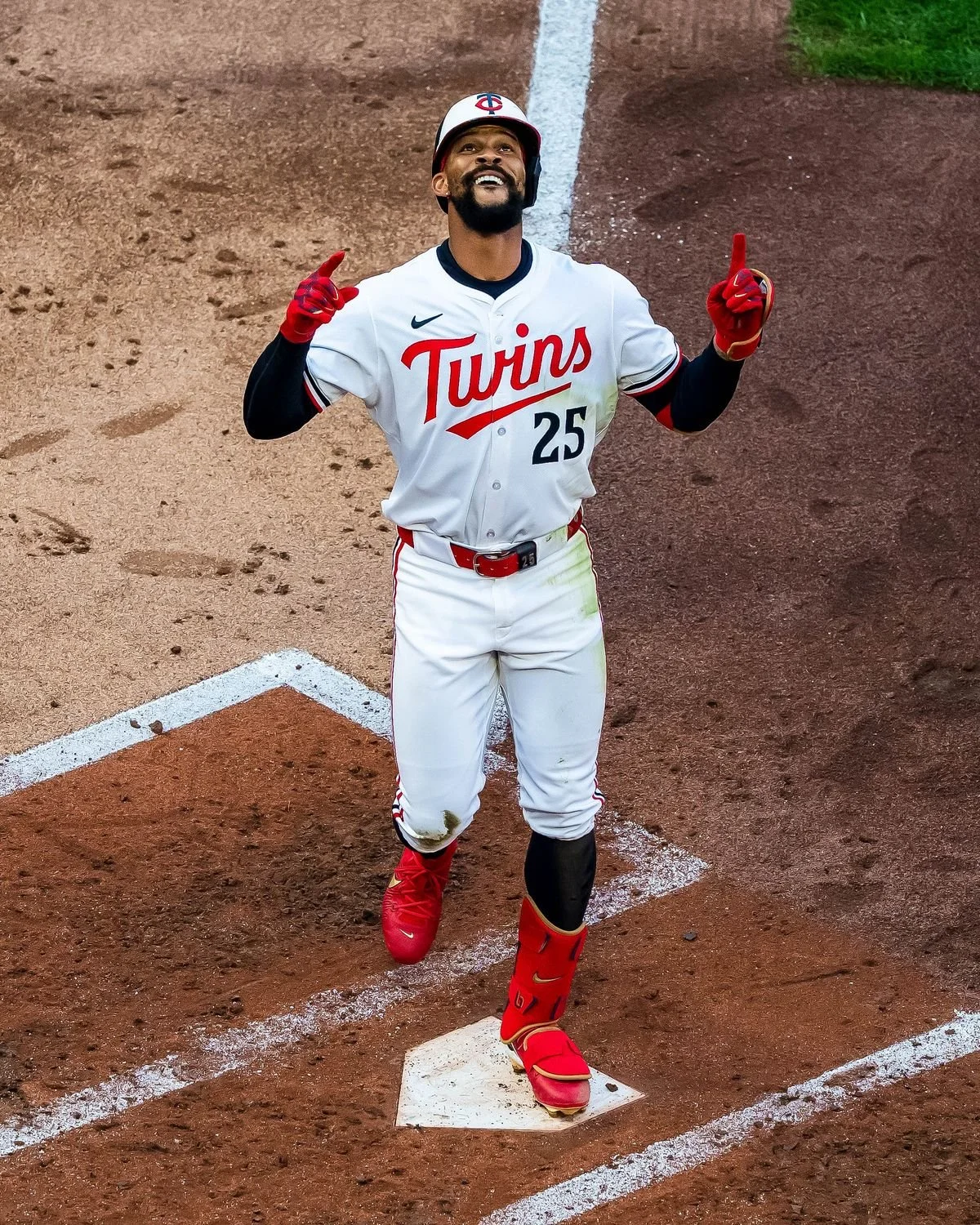 8 - 20250611_bjh_0722 - 3db45225-13f1-4f30-84e0-ff5756d1fda3.jpg