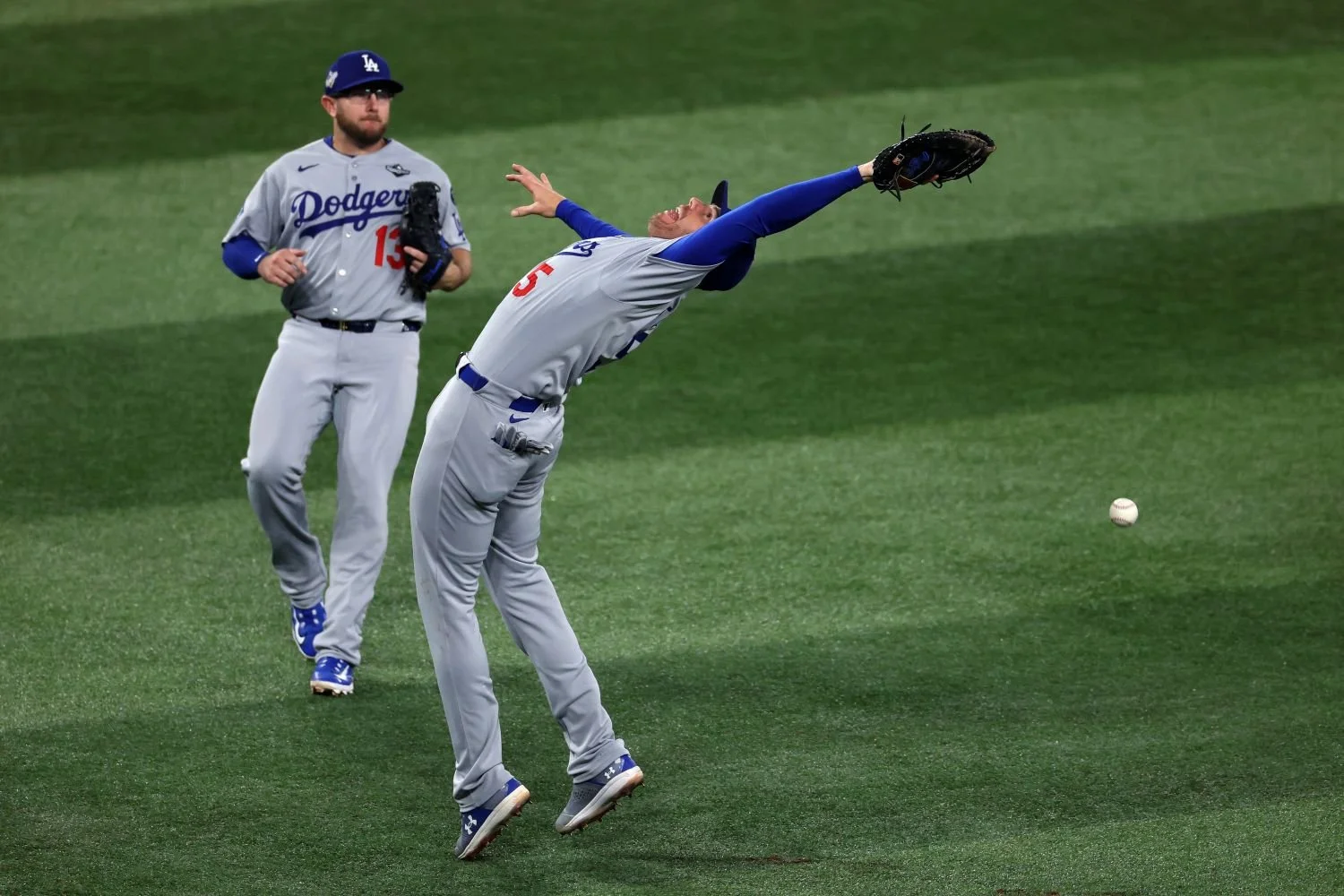 2 - Blunder - f7038d25-e6d3-4d21-98cc-ef638c743259.jpg