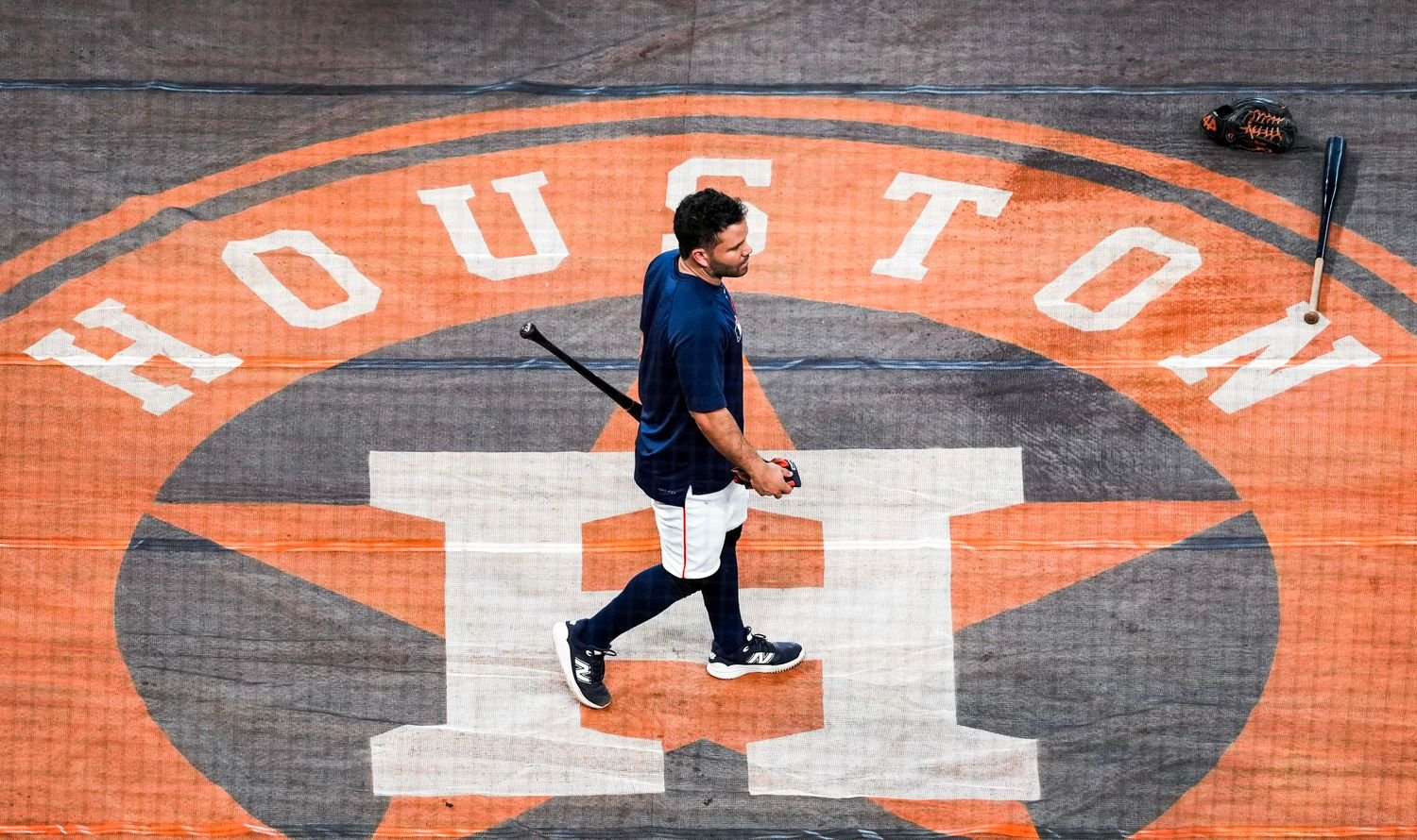 1 - Pregame workout - 2d653c56-bde1-4fc1-b853-9641fd8f2b3d.jpg