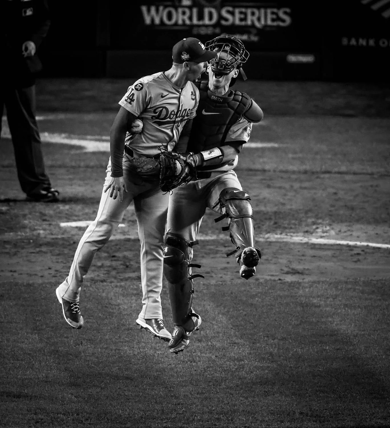 20 - DODGERS WIN WORLD SERIES - dfb6ffce-14b3-4dec-8e96-a2a4f455c1ee.jpg