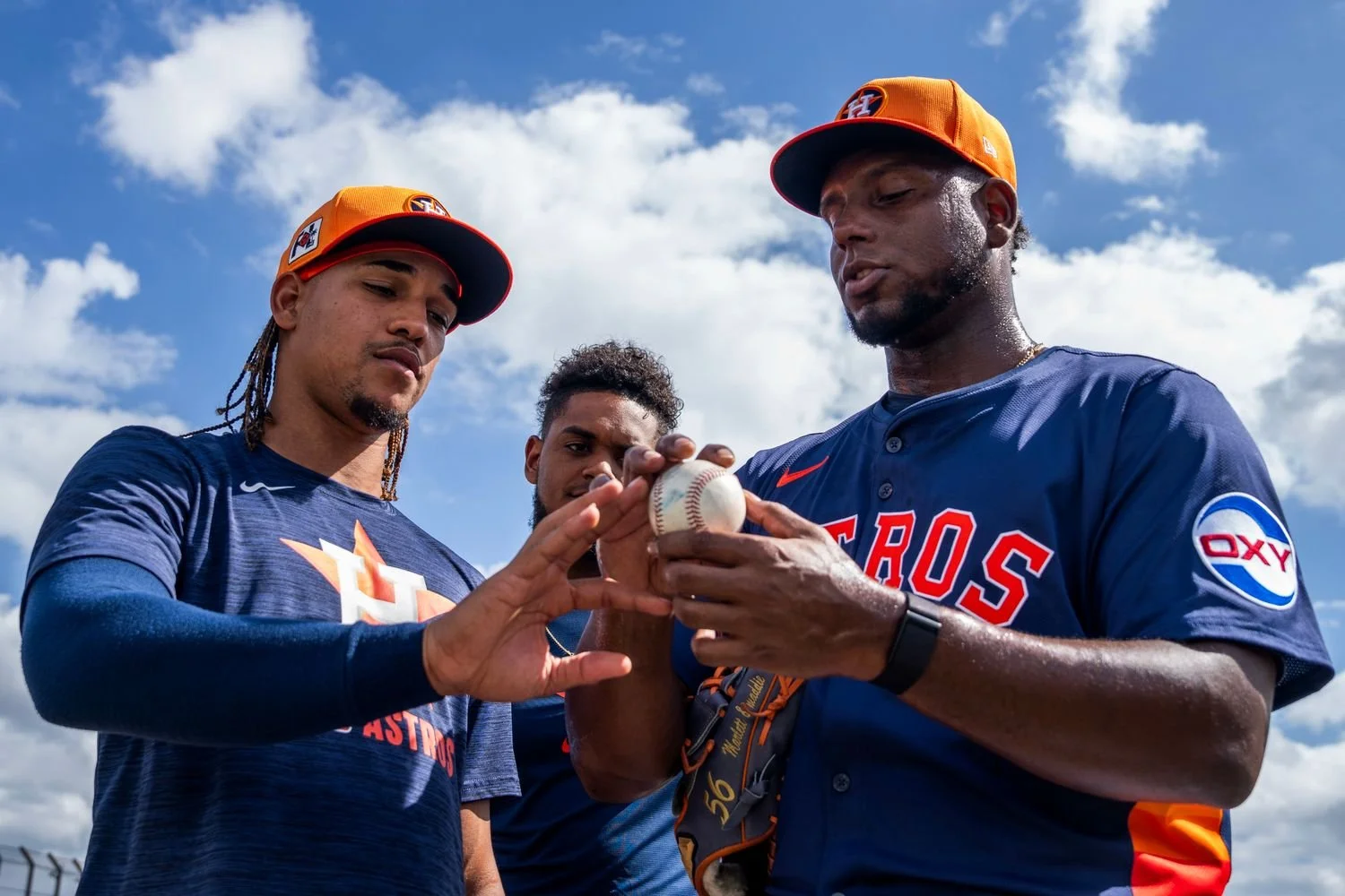 7 - Passing down pitches - 2d7d0ac3-6fe8-4d01-873c-978f62b83d57.jpg