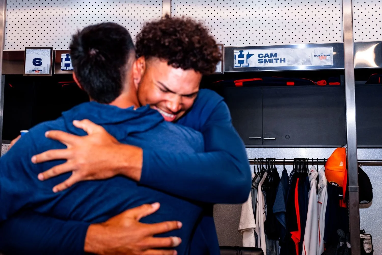 11 - 032525_Roster Surprise_ETA05467 - c966e0fc-c52e-4310-b3ee-7f3db484baff.jpg