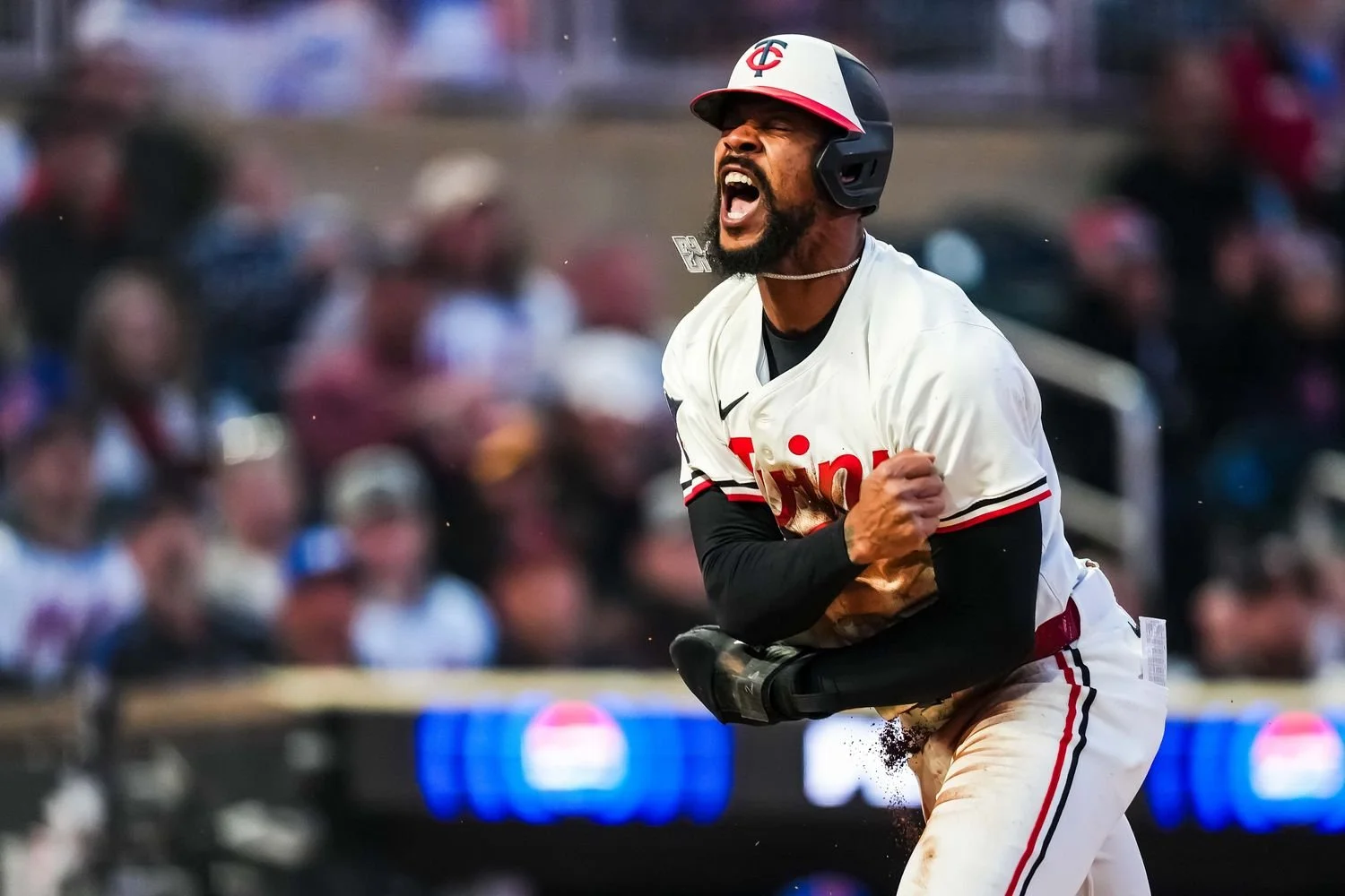 4 - 20250415_bjh_0938 - f3302343-fc40-4d1e-9f90-ff1f136fafb4.jpg