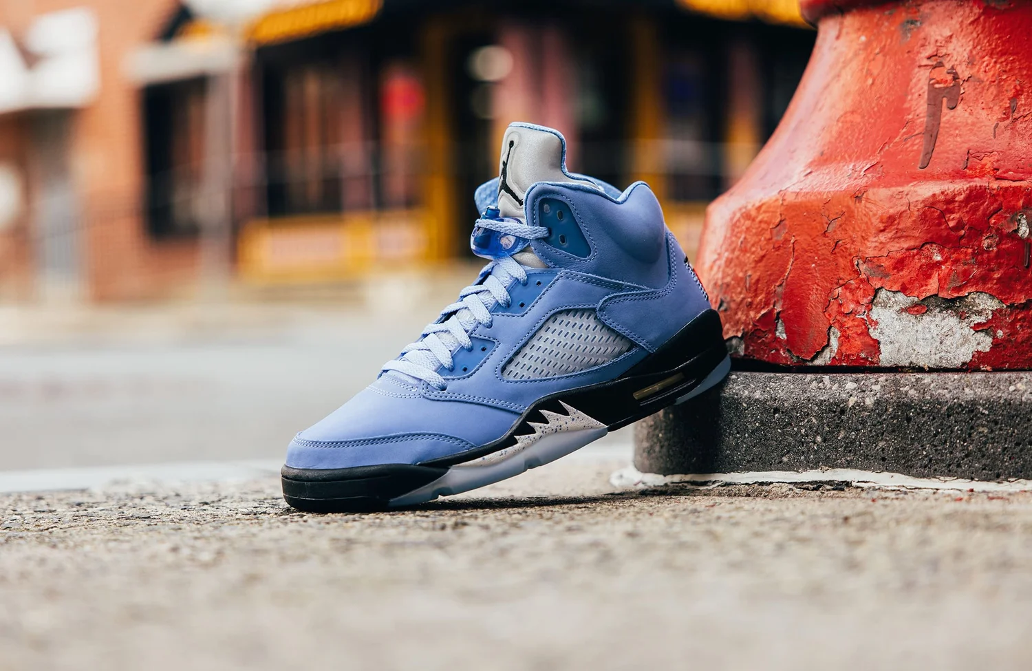 Jordan 5 Retro UNC University Blue Jordan 5 Retro UNC University Blue – YankeeKicks Online main image 2